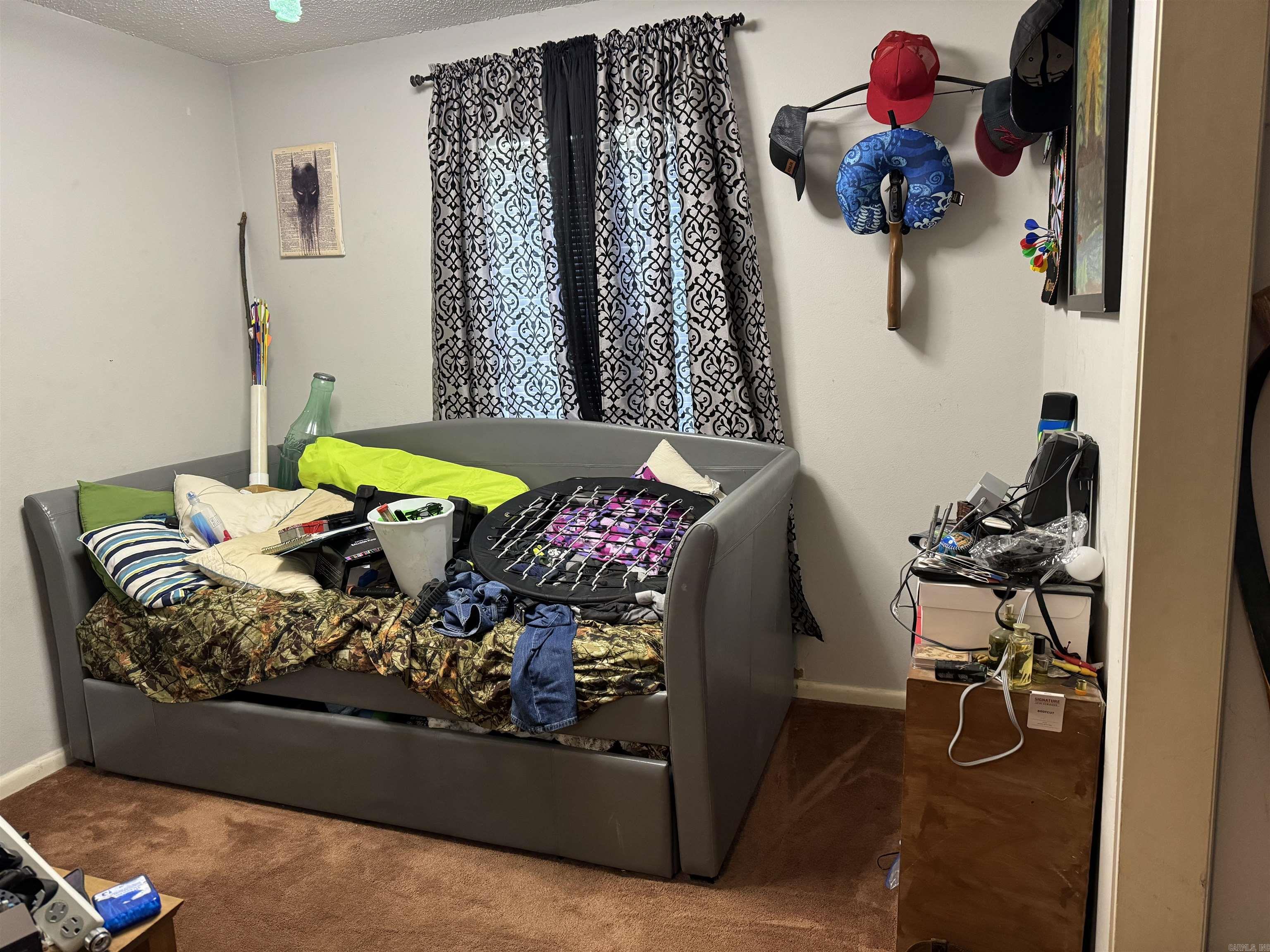 Hollywood - Residential