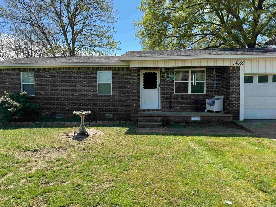 What a great starter home! Come take a look at this adorable 3 bed 1 bath home sitting on .47 acres. The kitchen has been completely remodeled and includes new cabinets, new granite counter tops, new back splash, and new SS kitchen appliances (brand new refrigerator stays). Other improvements include: new roof, windows, LED lighting, and plumbing. The back yard is fully fenced and spacious and includes a covered deck.  Agents see remarks!!!!