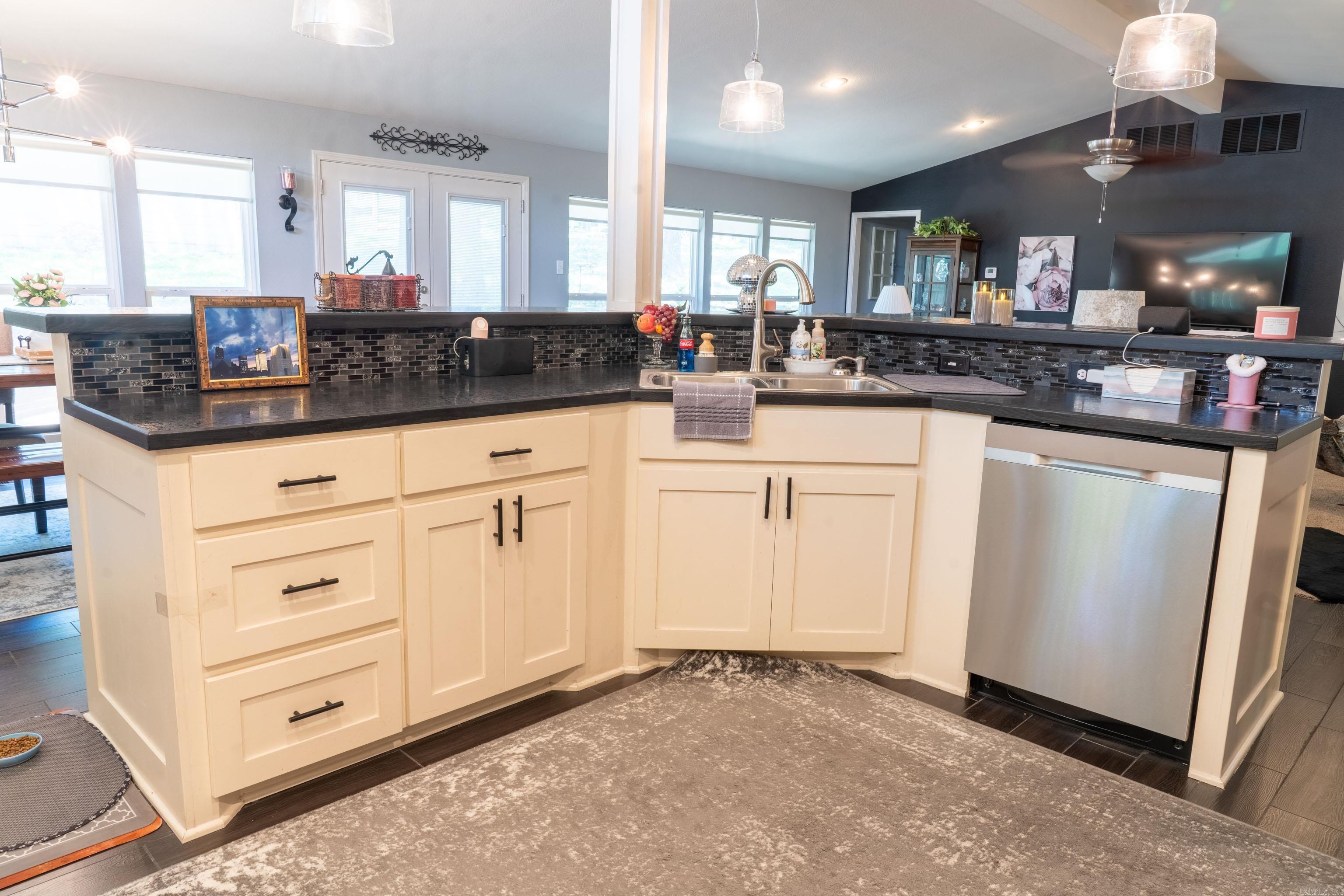 Lynnwood Acres - Residential