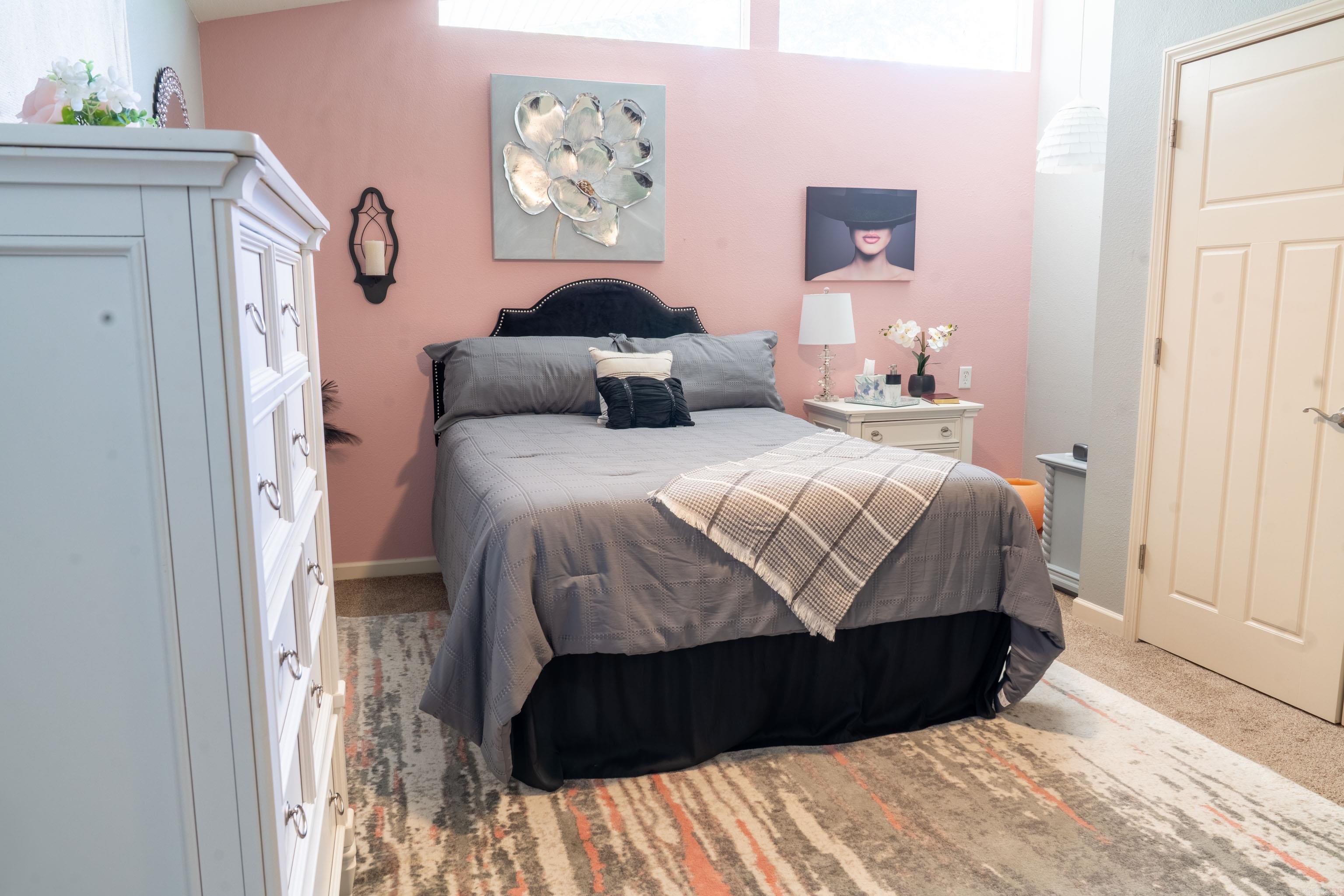 Lynnwood Acres - Residential