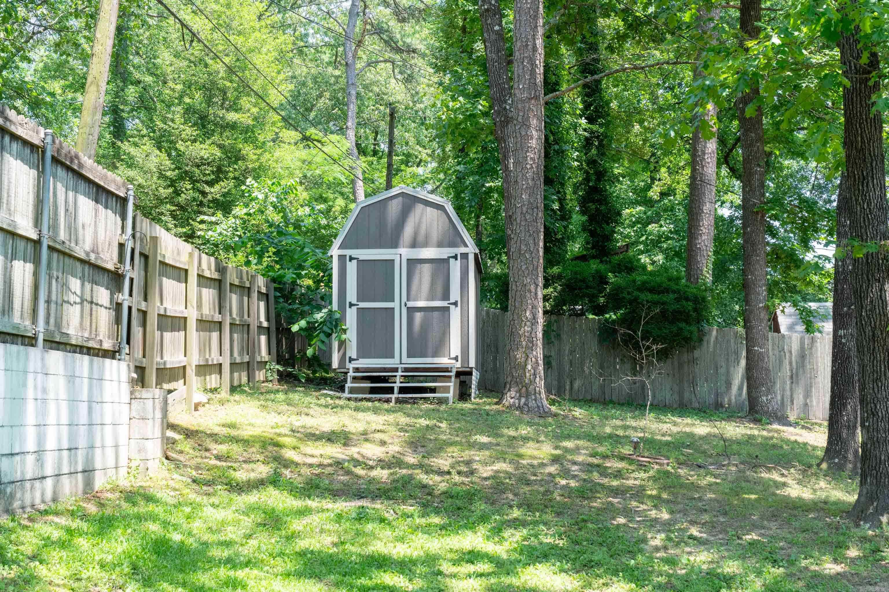 Lynnwood Acres - Residential