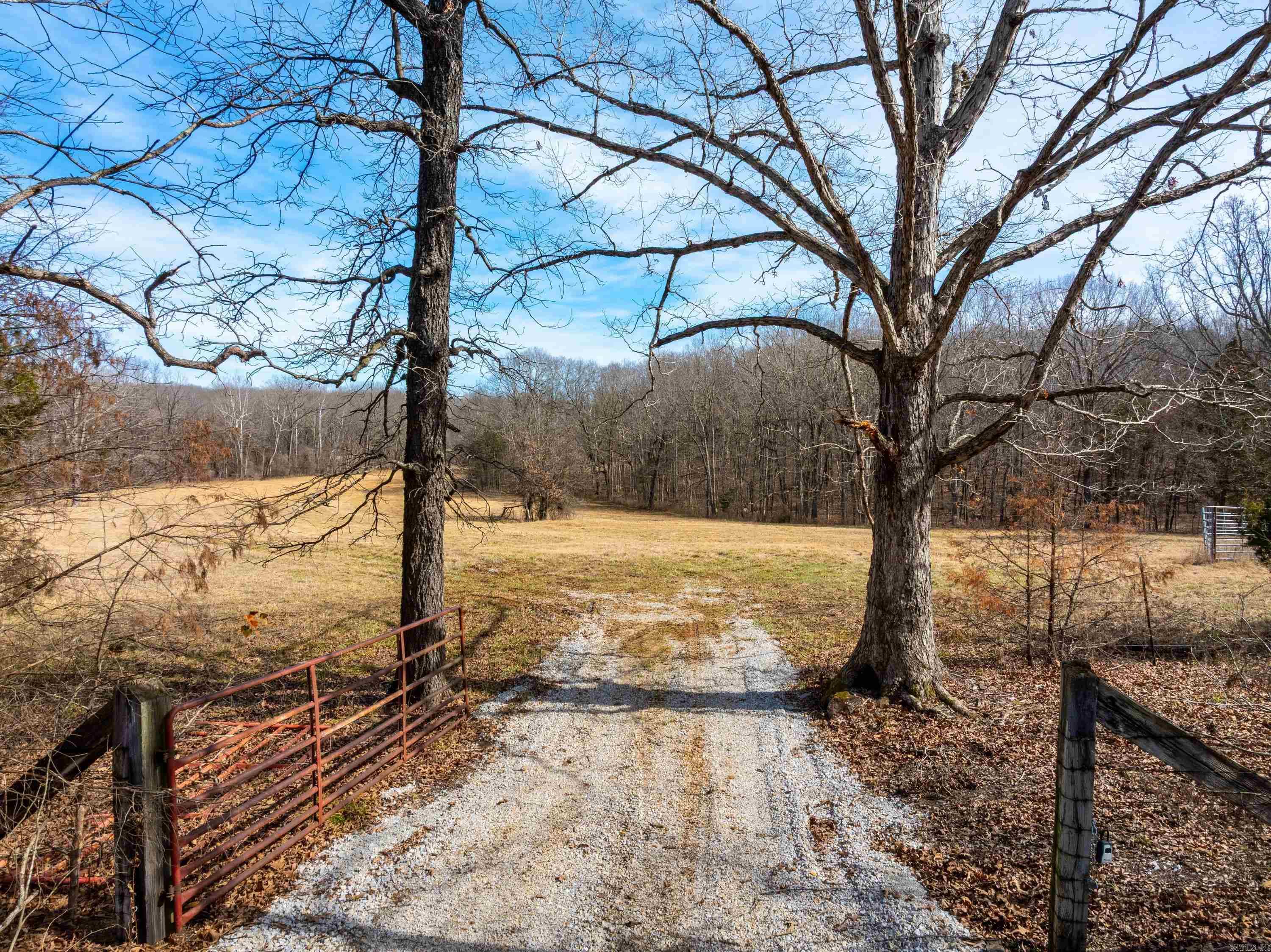 Metes & Bounds - Land