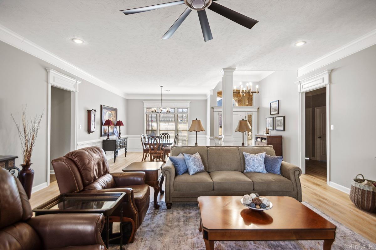 MAUMELLE VALLEY ESTATES - Residential