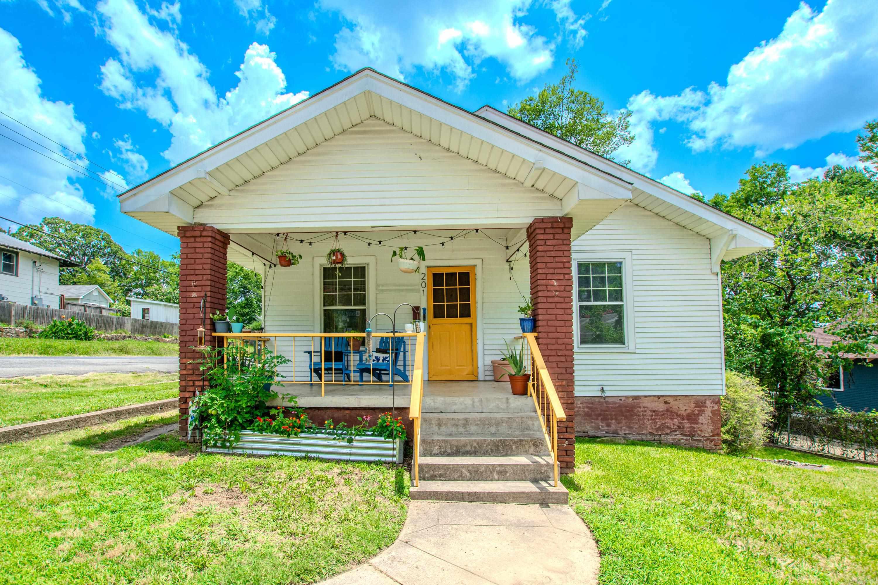 CAPITOL VIEW - Residential