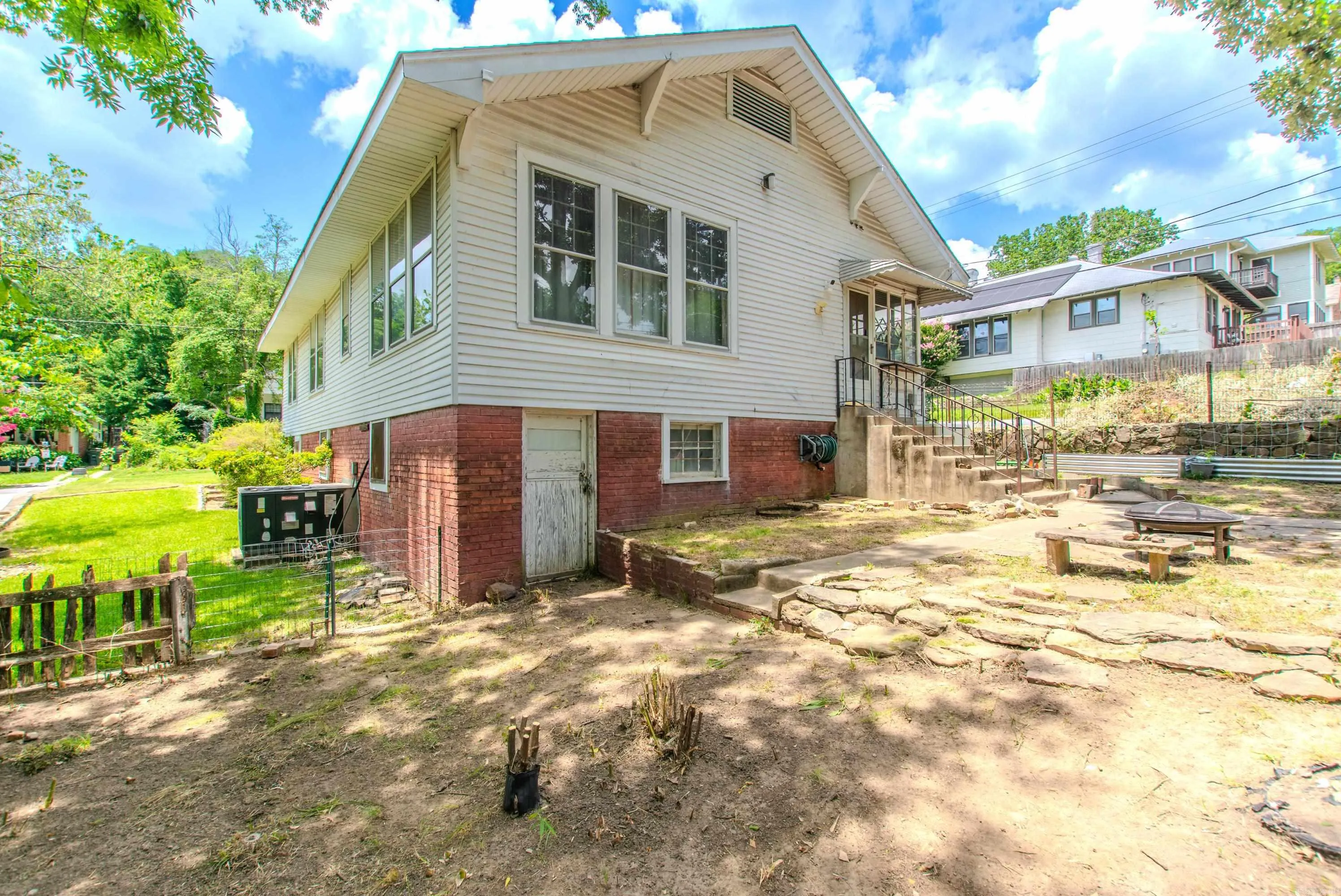 Little Rock, Arkansas 72205, United States, 3 Bedrooms Bedrooms, ,1 BathroomBathrooms,Residential,Active,177569