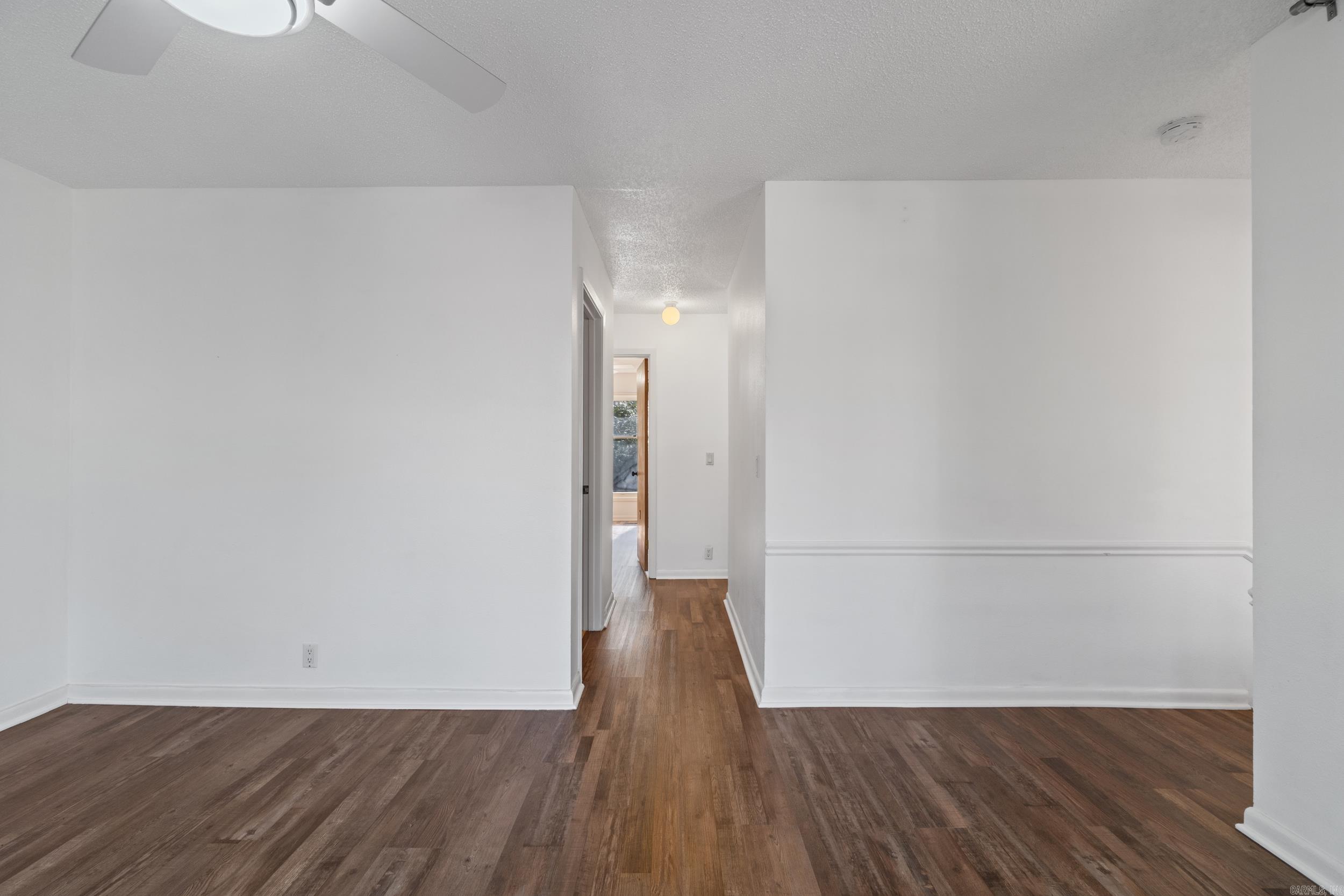 VALENCIA COURTS - Residential