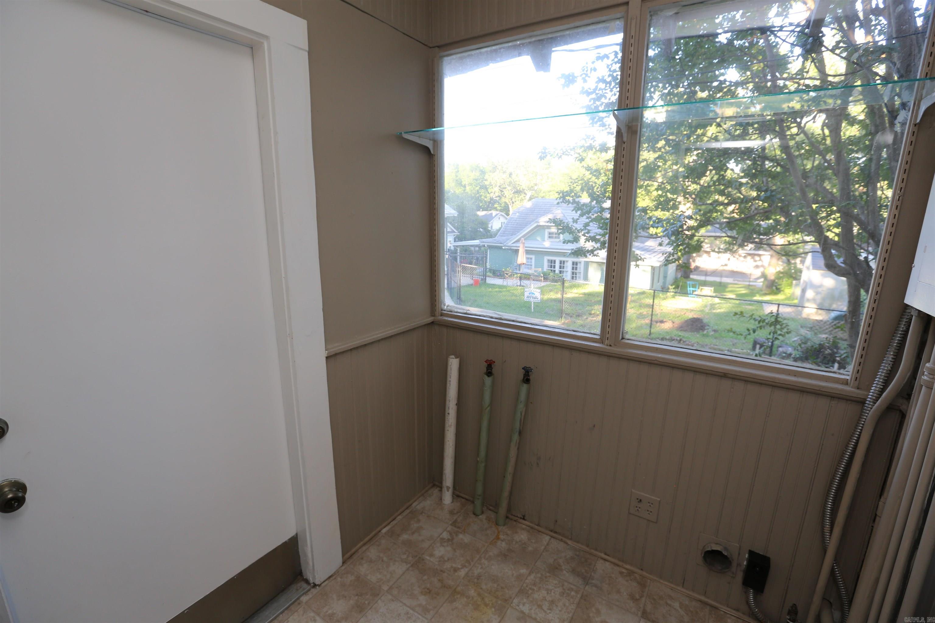 Pulaski Heights - Residential Lease