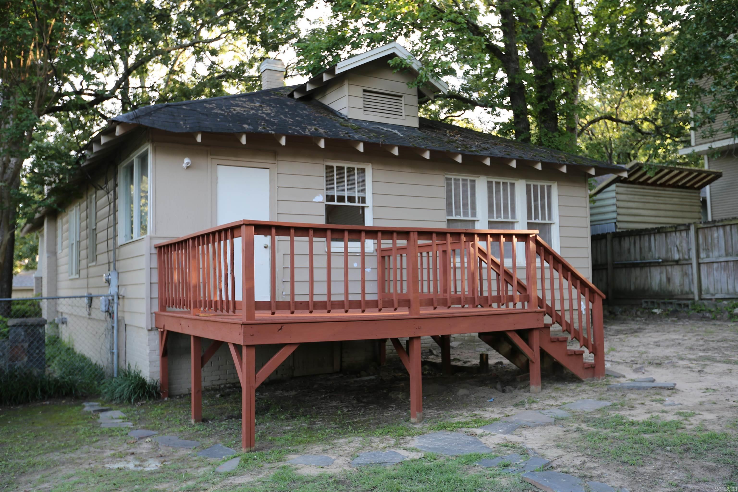 Pulaski Heights - Residential Lease