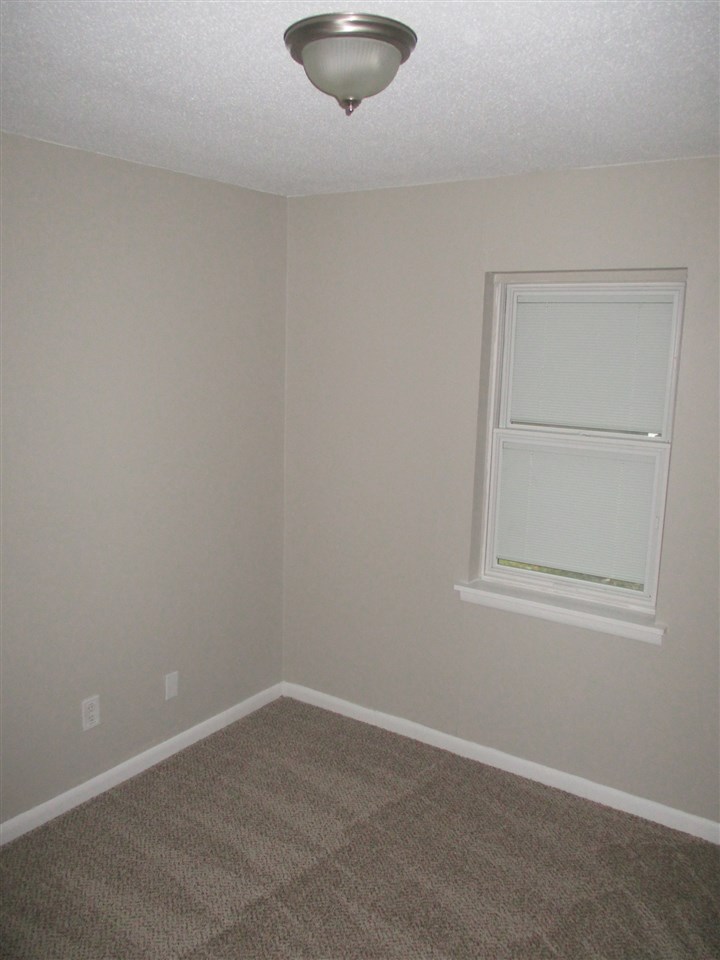 Briarfield - Residential Lease