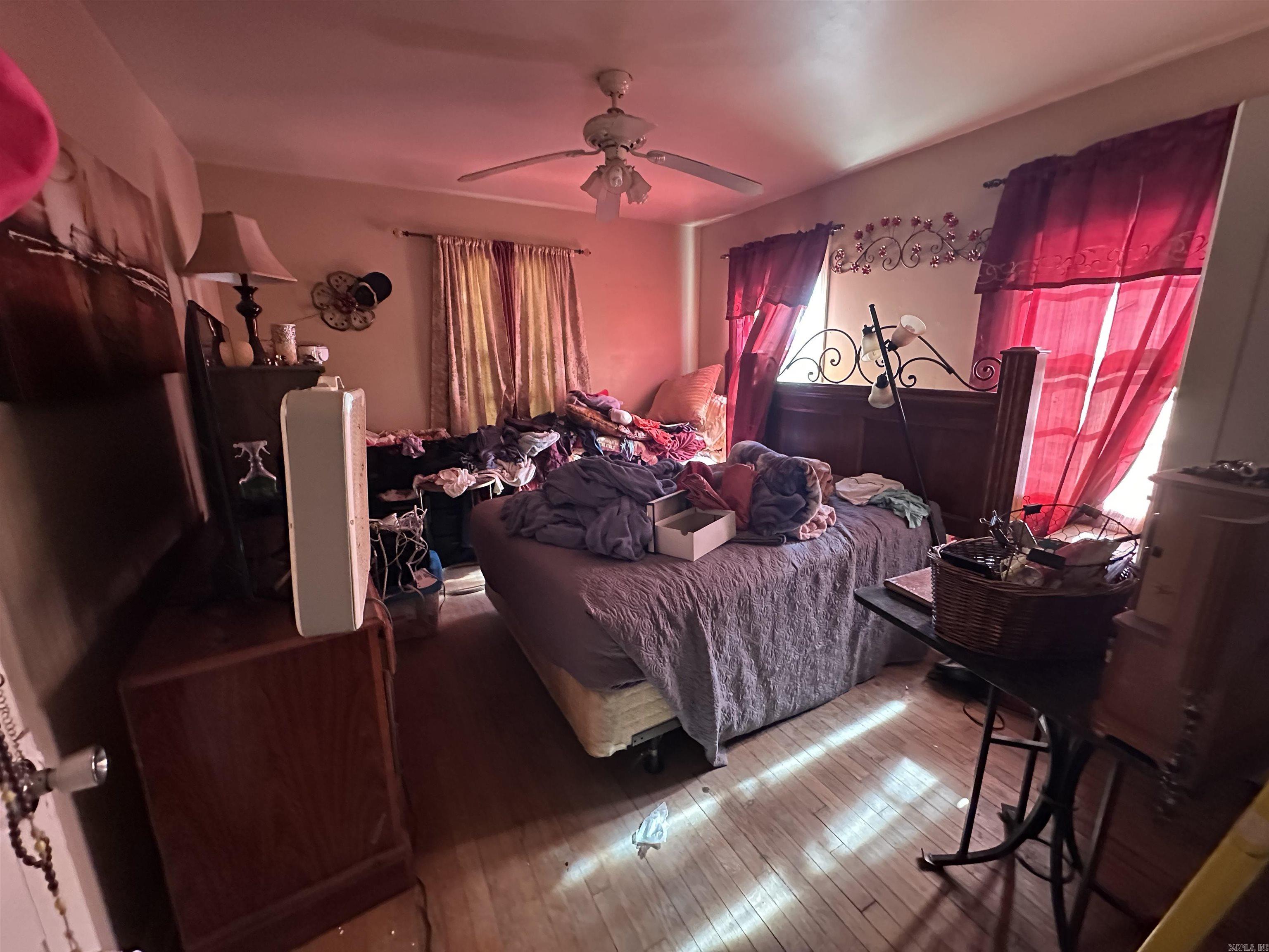 TROUTT - Residential