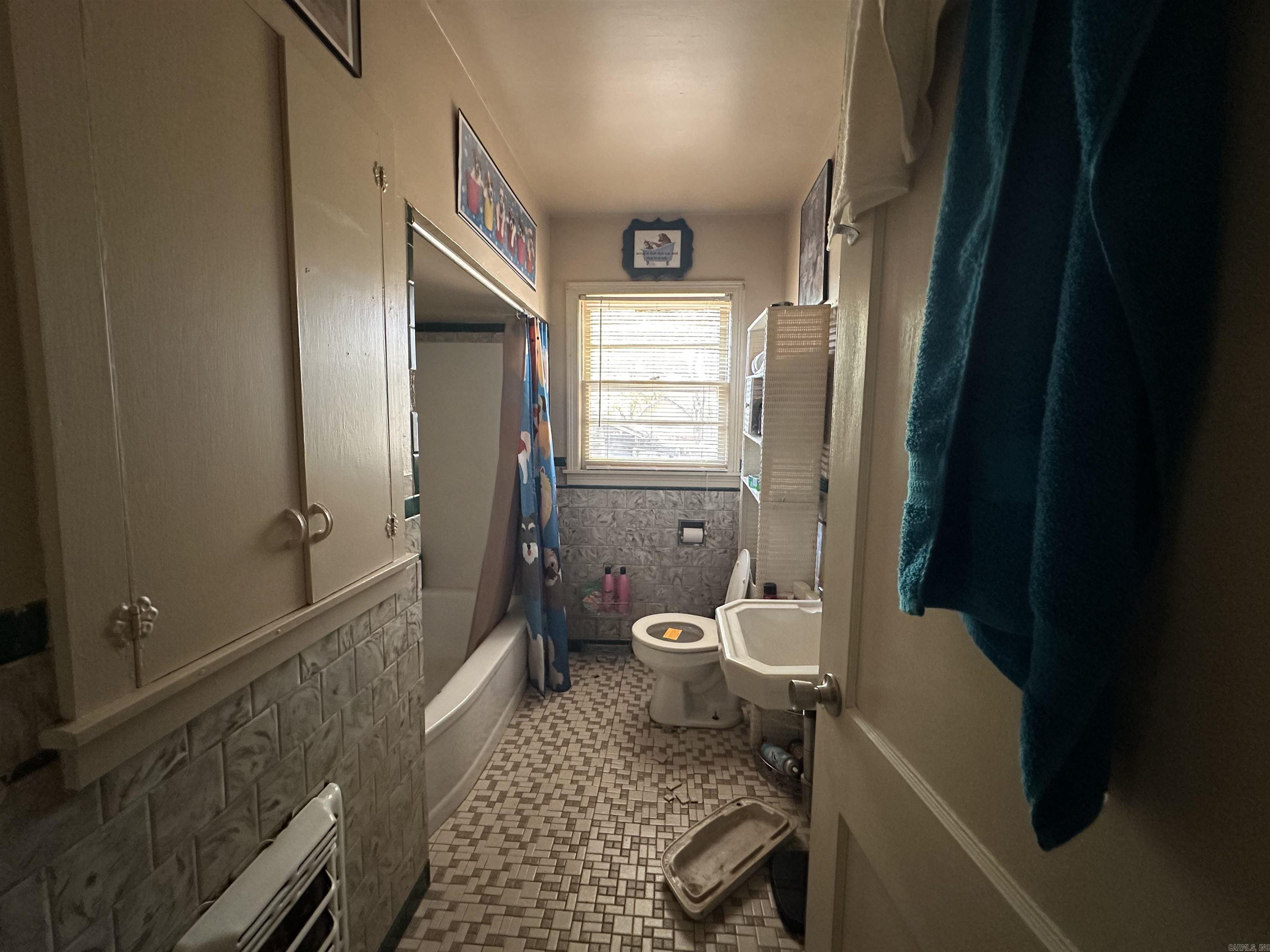 TROUTT - Residential