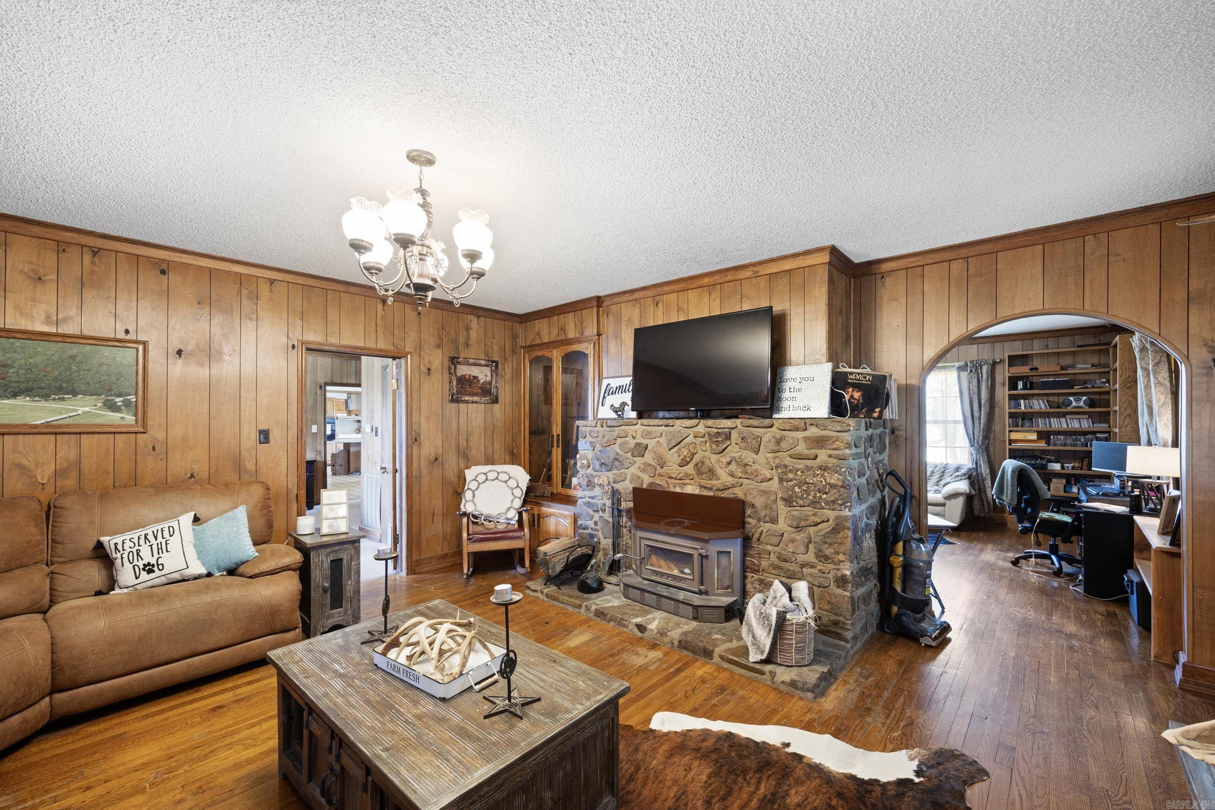 Metes & Bounds - Residential