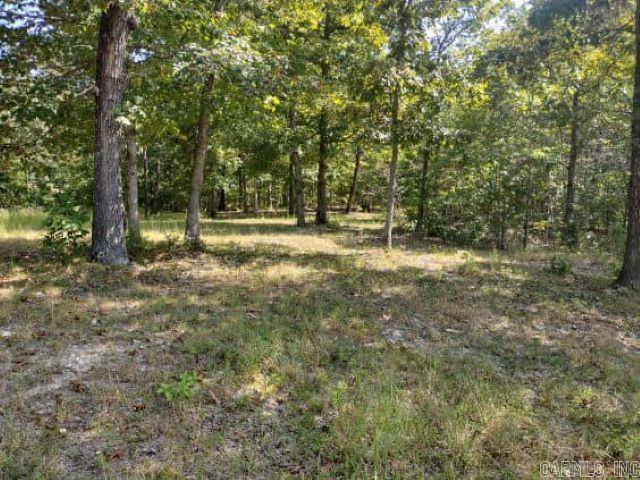1.5 acres m/l newly surveyed ready for you to build on or add to what you already have. Underground utilites and water at the road. No restrictions within minutes to Mtn View