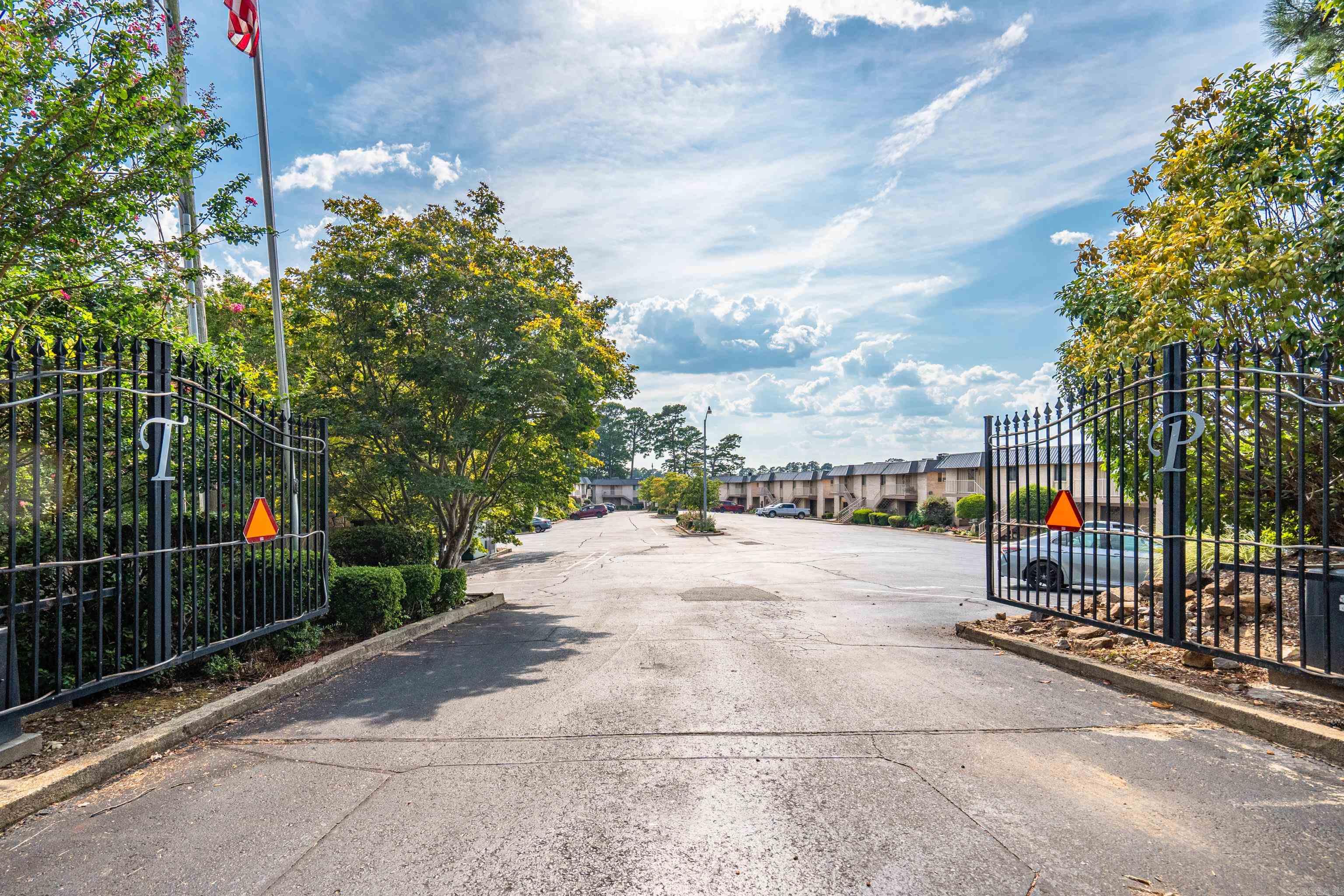 You can't beat this location. You are on the main channel of Lake Hamilton and minutes to Hwy 7 South, Hwy 270 bypass, restaurants, shops and Oaklawn Casino Resort. The condo complex offers a gated entrance, plenty of parking, a heated swimming pool overlooking the lake, dog run area, and a small party room. The unit faces west so you can enjoy sunsets on the large balcony. There are 2 bedrooms and 2 bathrooms with laundry. Right outside the door are steps leading to the lake. Come put your touches on this one and enjoy all that Hot Springs has to offer.