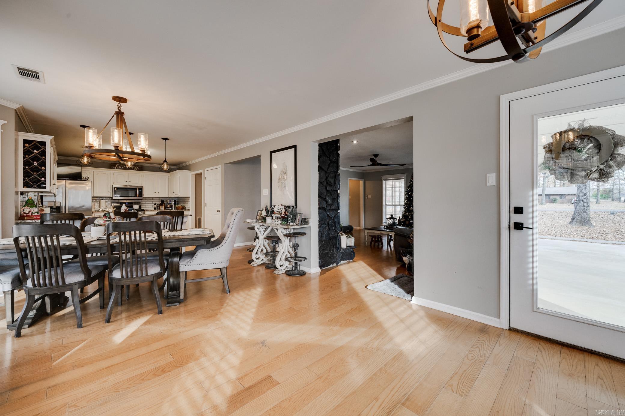 SILVER OAKS - Residential