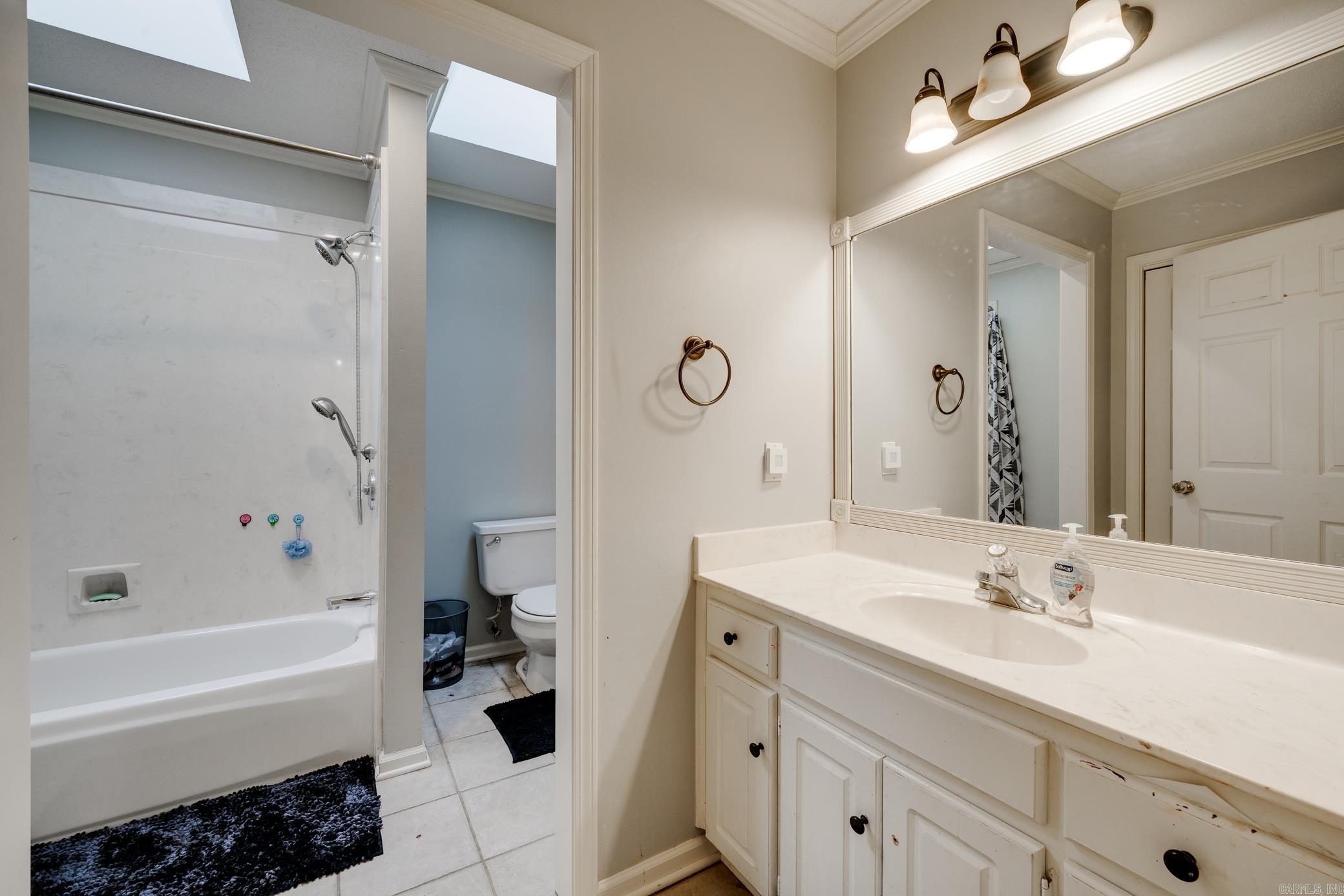 SILVER OAKS - Residential