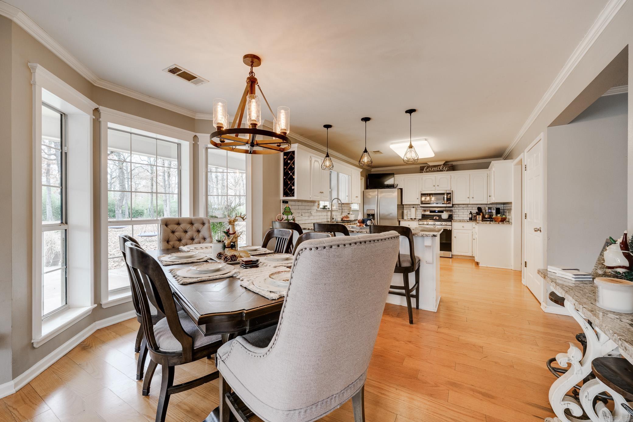 SILVER OAKS - Residential