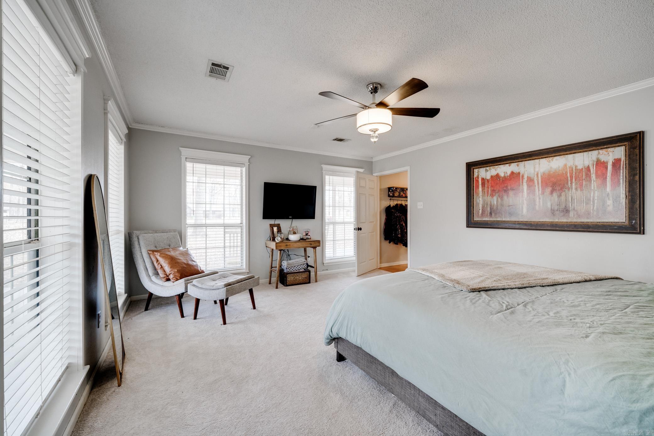 SILVER OAKS - Residential