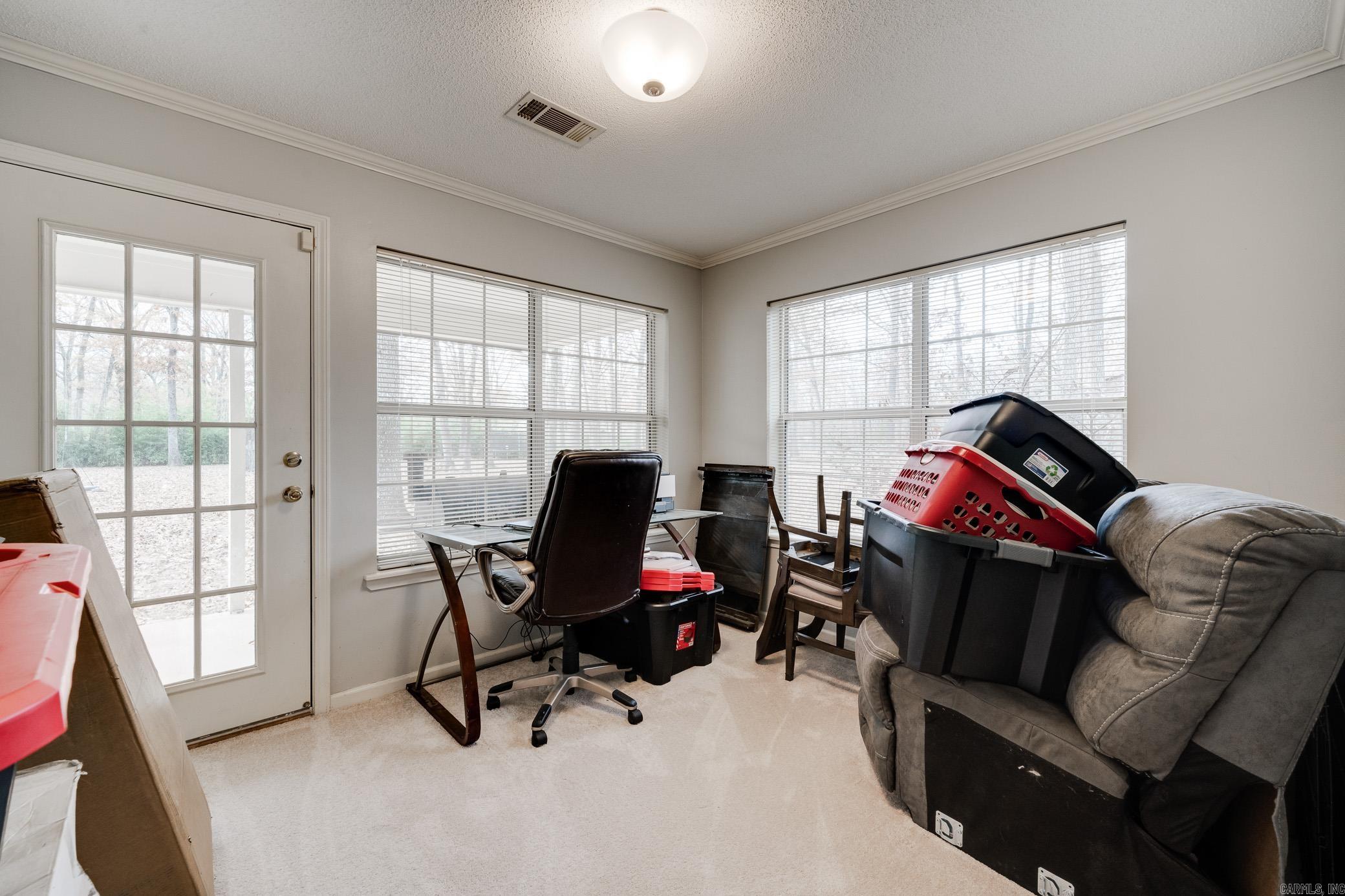 SILVER OAKS - Residential