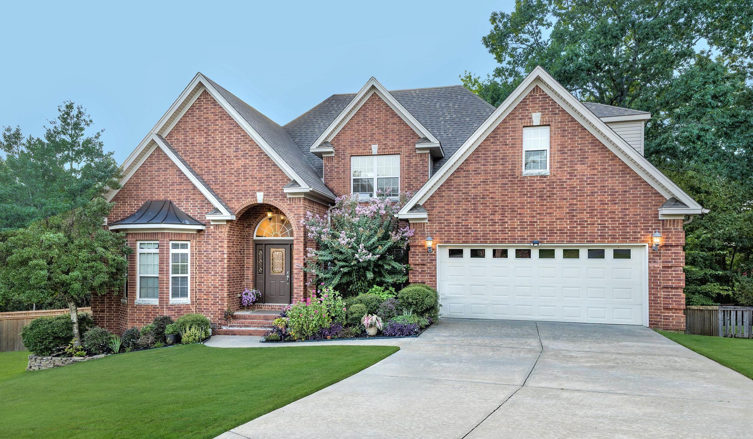 THE VILLAGES OF WELLINGTON - Residential