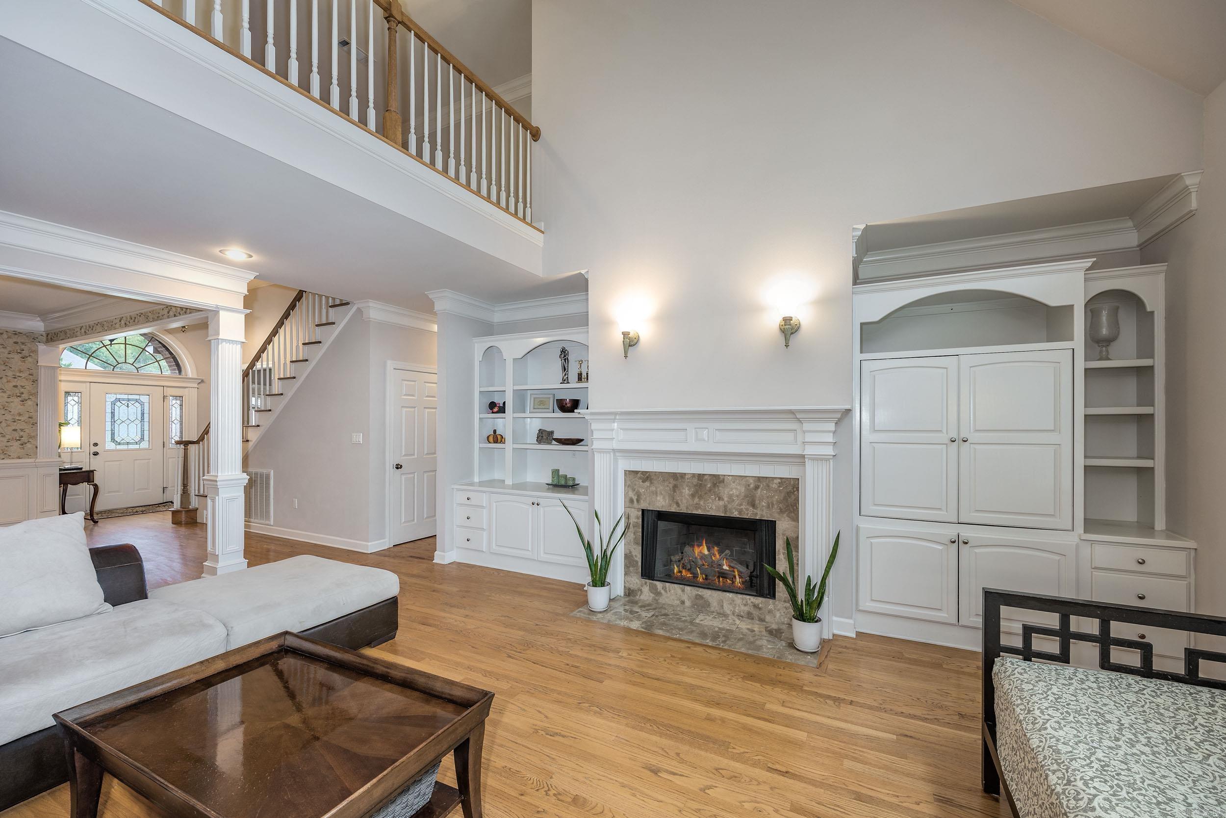 THE VILLAGES OF WELLINGTON - Residential