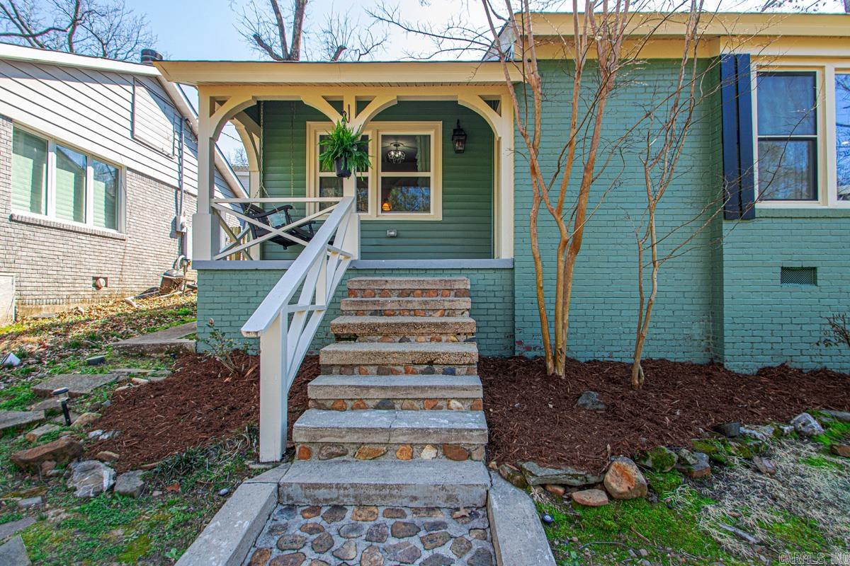 DOYLES PLACE - Residential