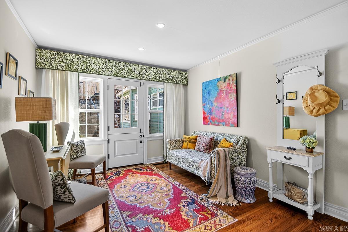 DOYLES PLACE - Residential