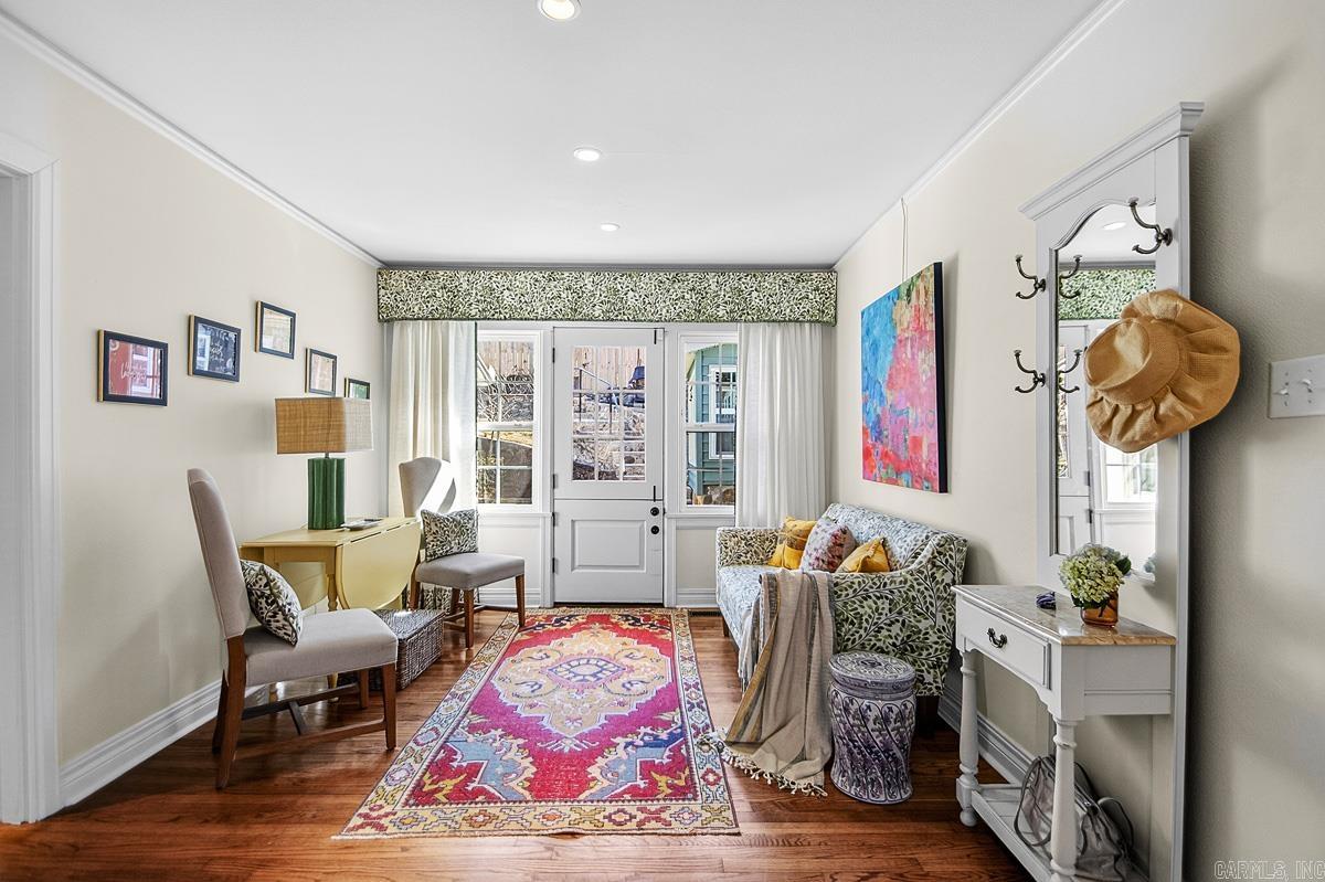 DOYLES PLACE - Residential