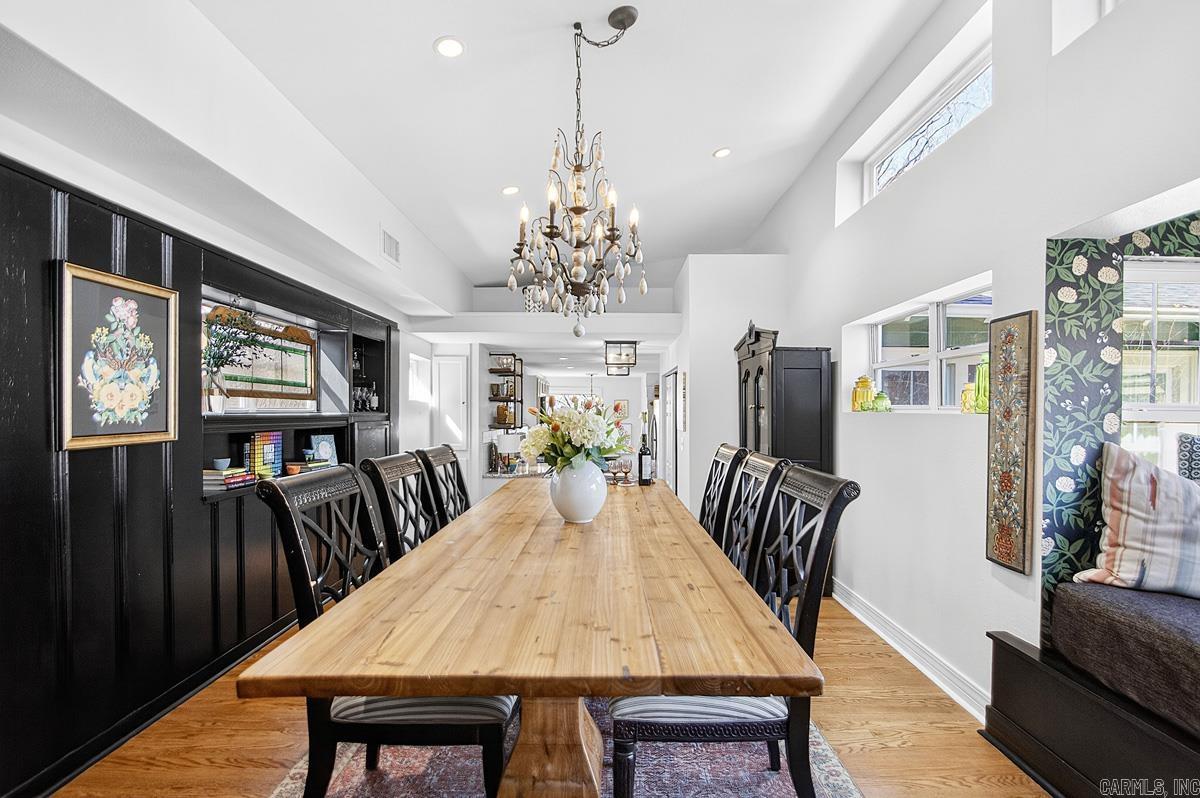 DOYLES PLACE - Residential