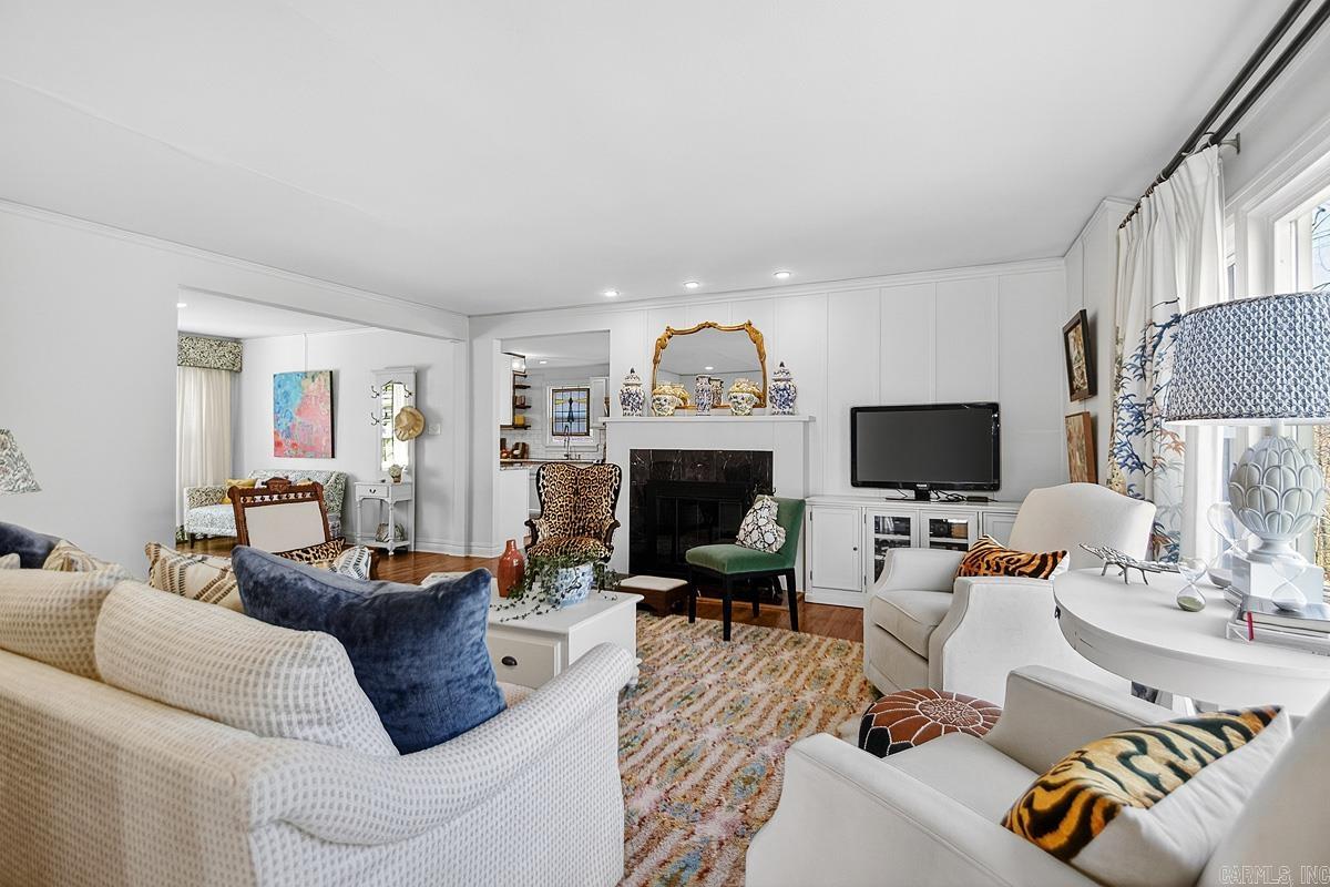 DOYLES PLACE - Residential