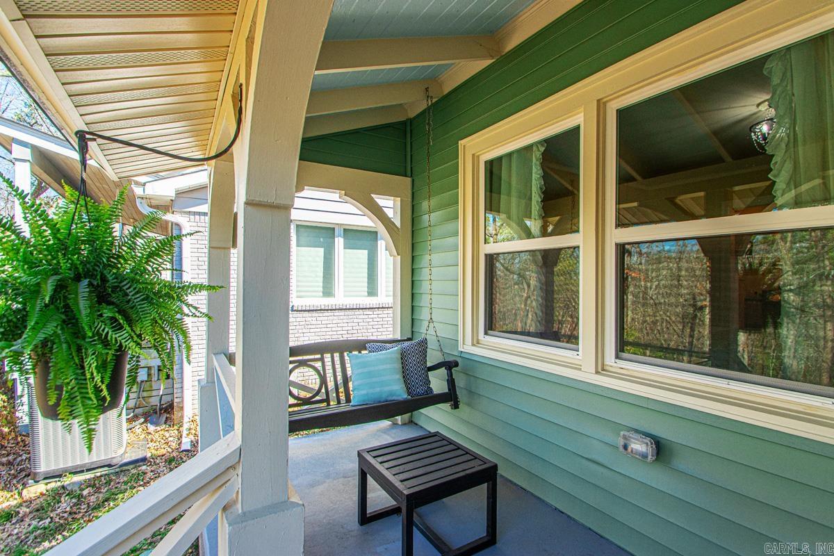 DOYLES PLACE - Residential