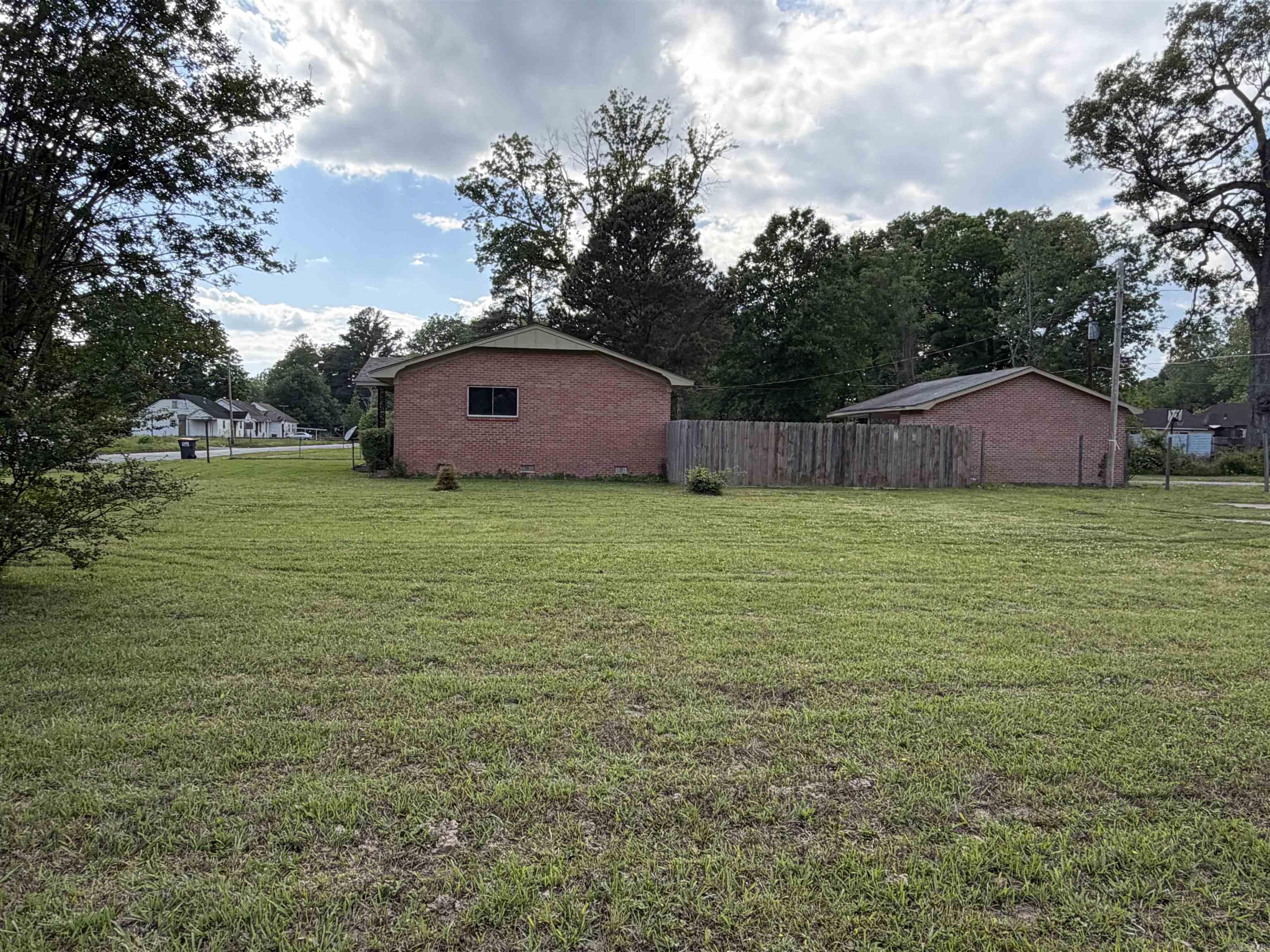 AUSTIN & TAYLOR ADDITION - Residential