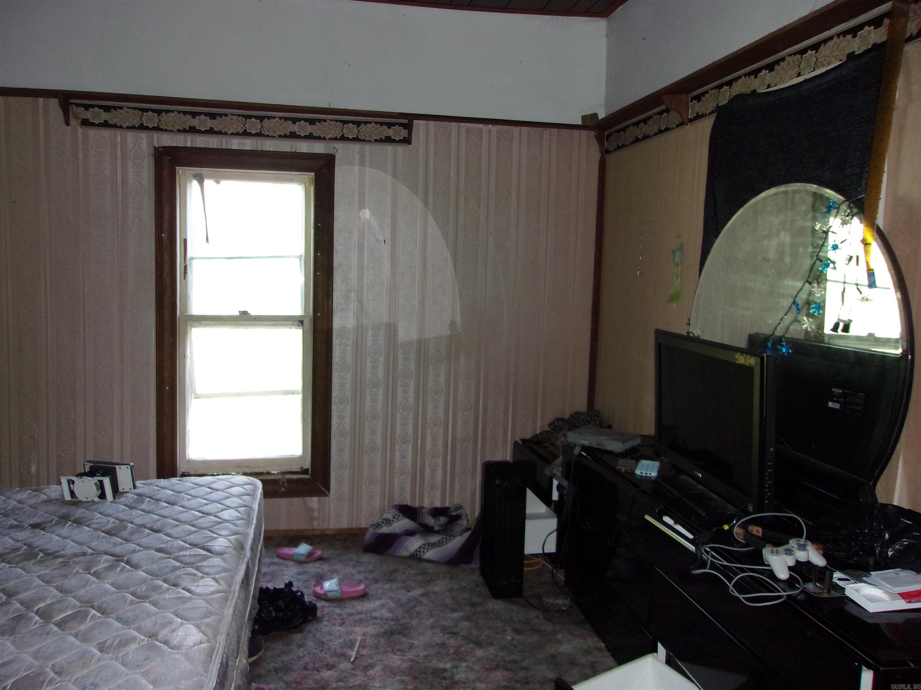 Shirley Original - Residential