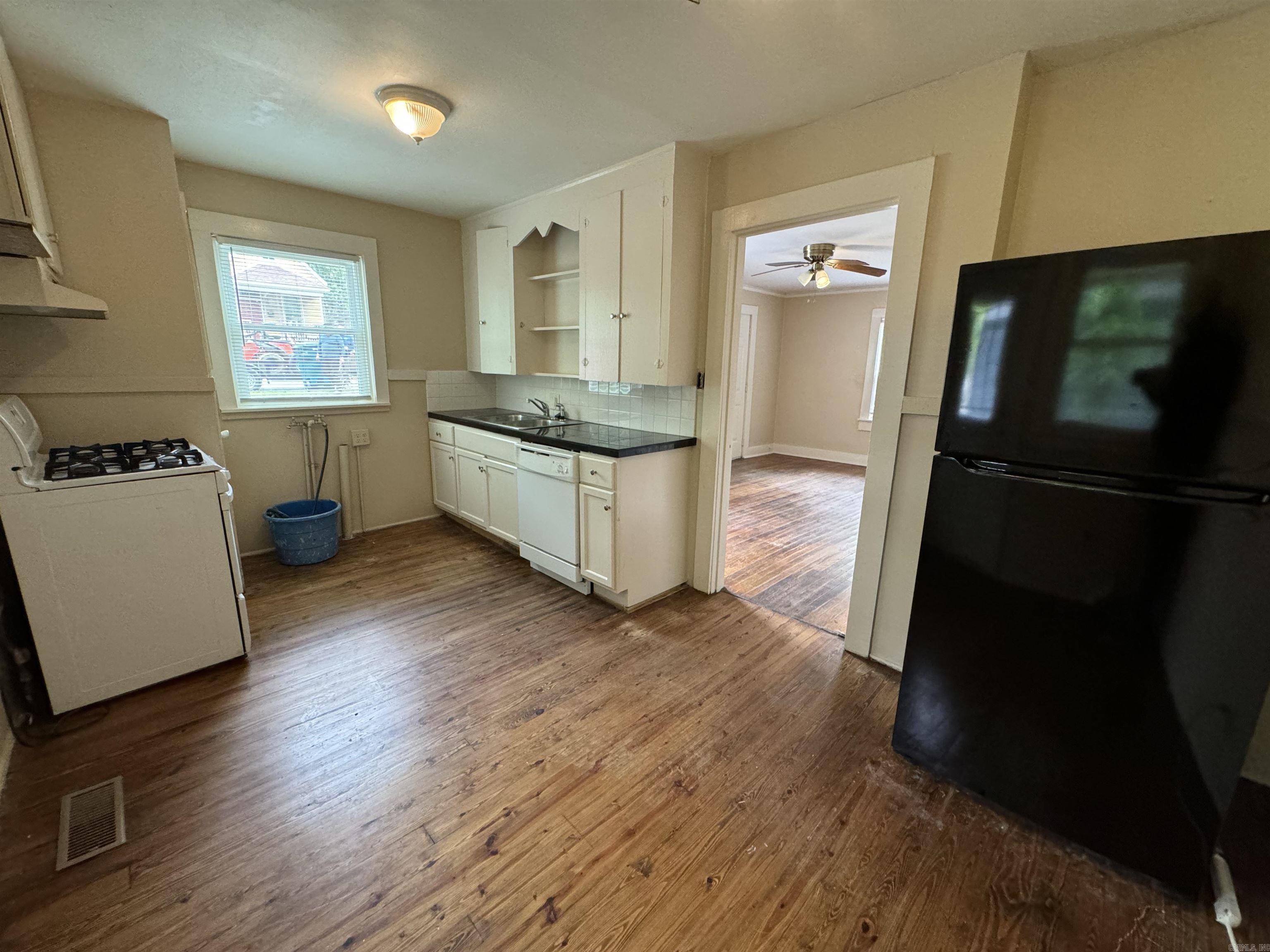 FERNDALE ADDN - Residential