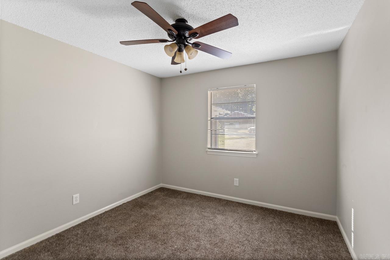 OTTER CREEK COMMUNITY - Residential