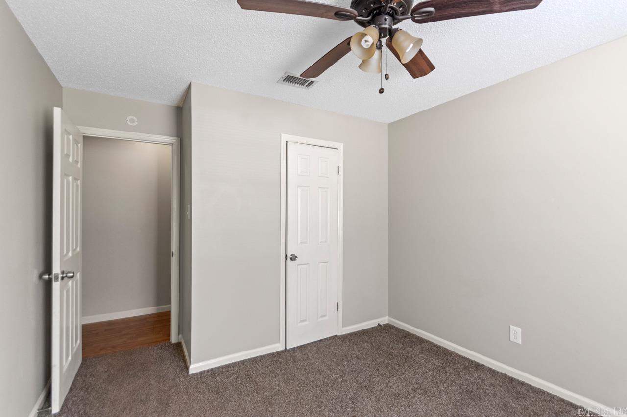 OTTER CREEK COMMUNITY - Residential