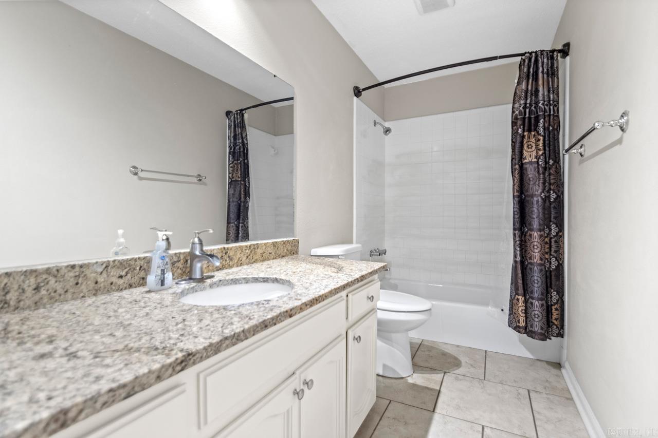 OTTER CREEK COMMUNITY - Residential