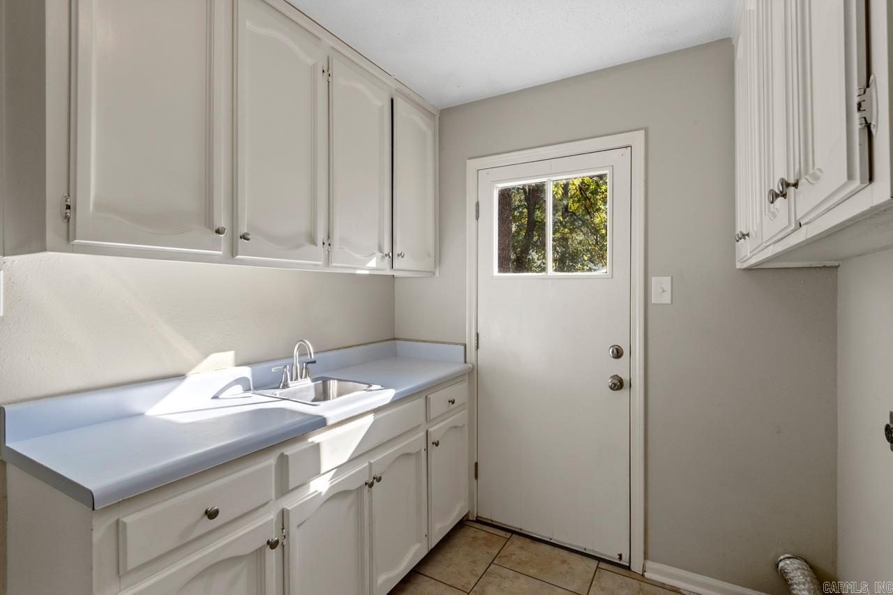 OTTER CREEK COMMUNITY - Residential