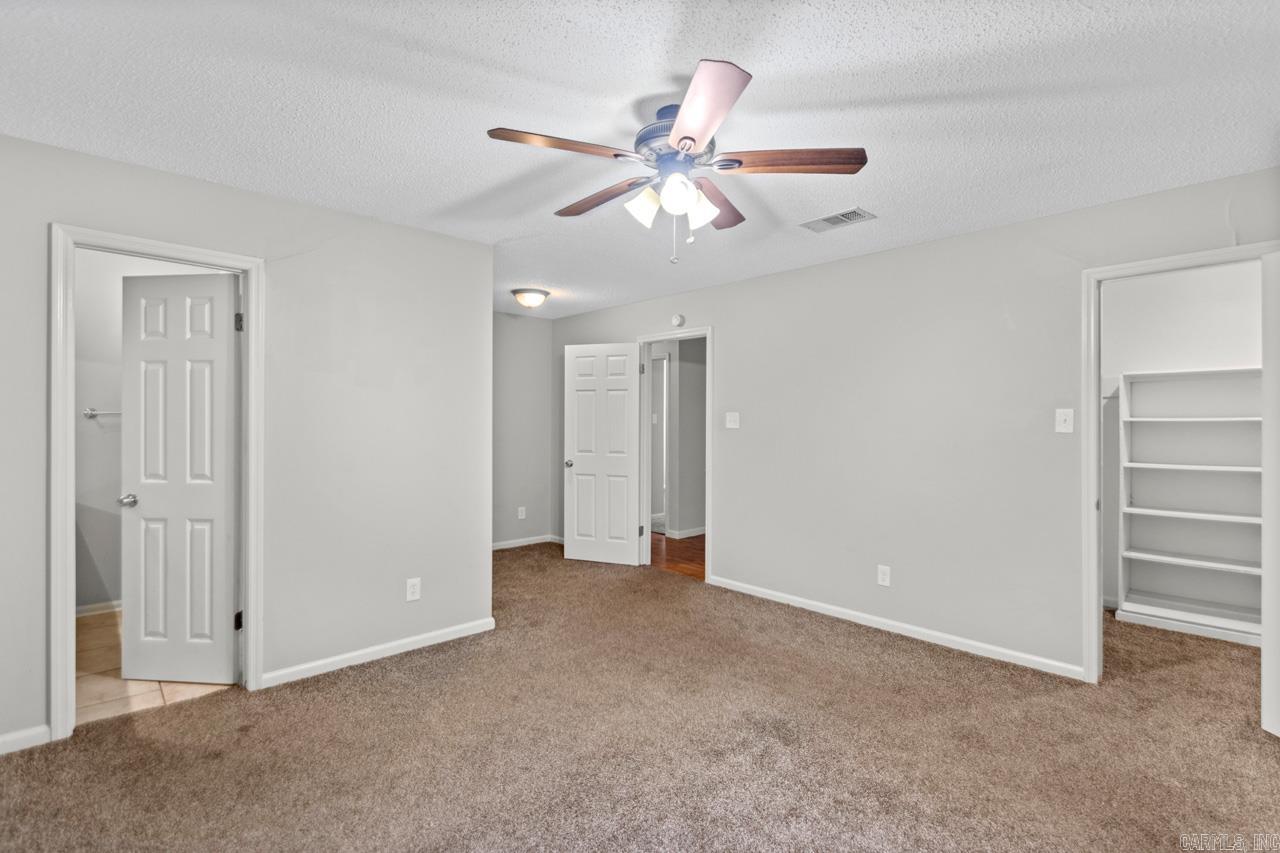 OTTER CREEK COMMUNITY - Residential