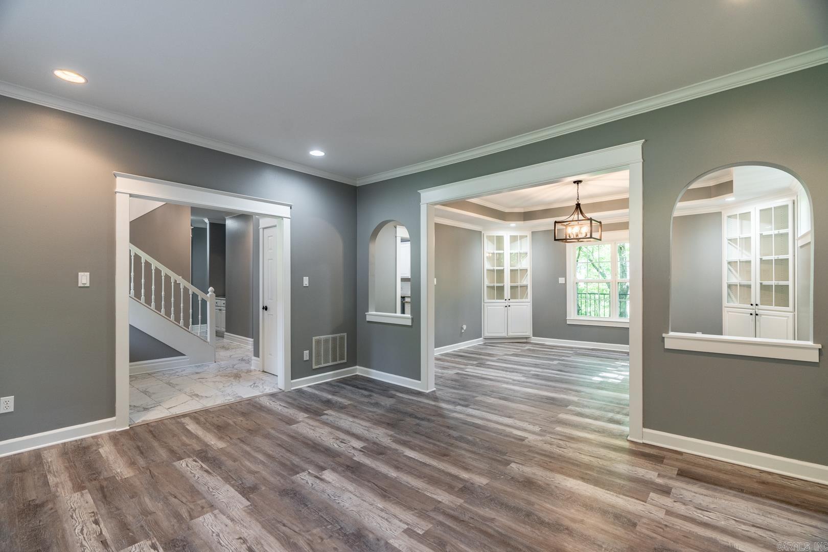 Burnt Tree - Residential