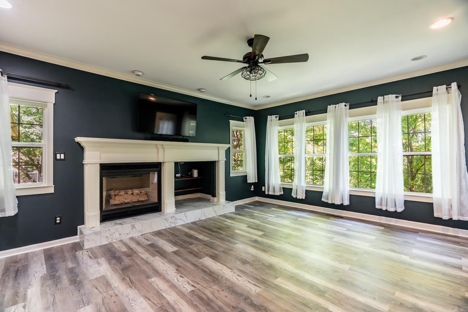 Burnt Tree - Residential