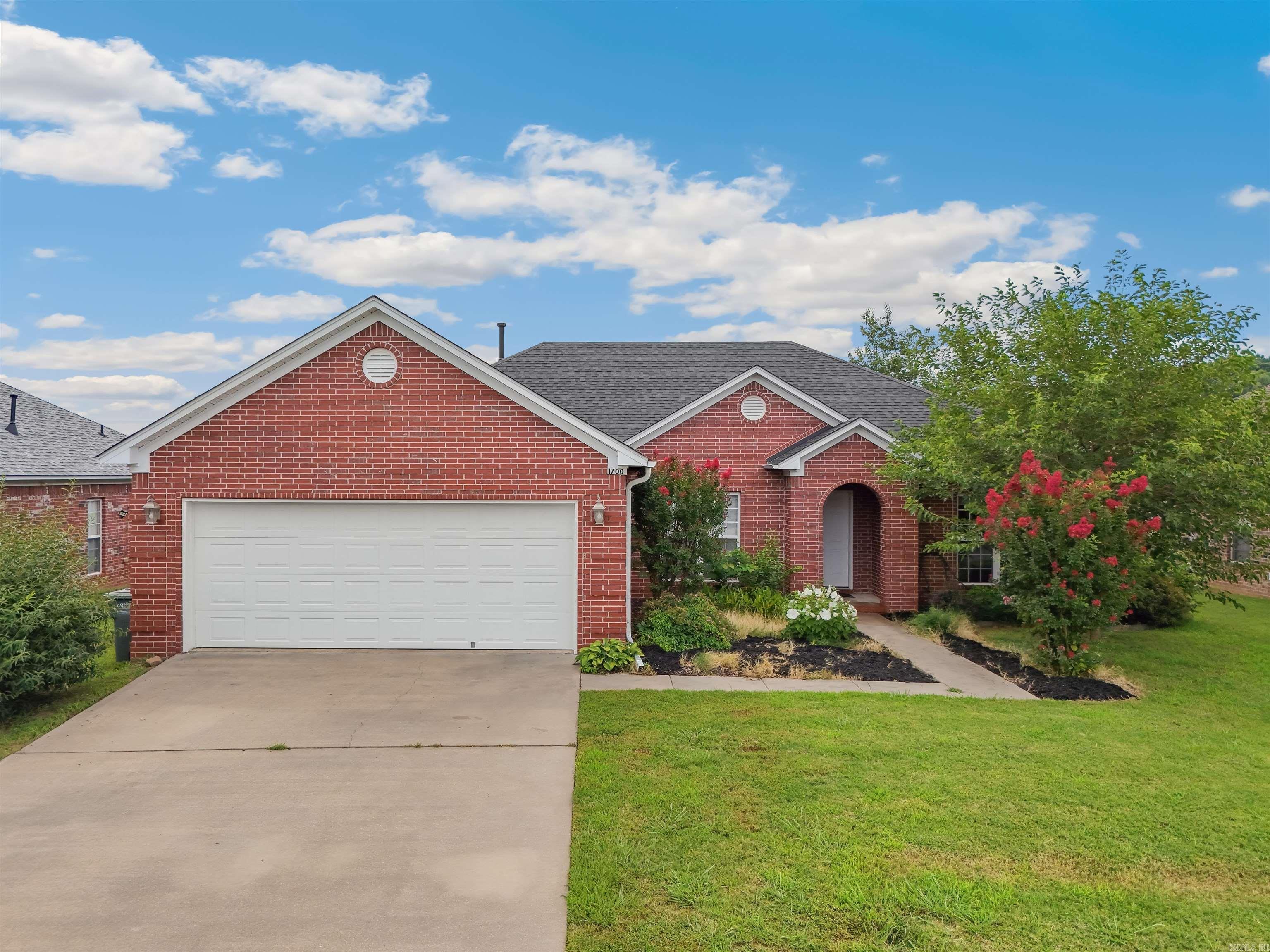 Looking for a 3 bed, 2 bath, 1899 sf brick home in West Conway with a large, fenced in yard and cozy fireplace? Welcome to your new home! This charming home is in a family friendly neighborhood with walking trail, and in a wonderful location near schools, dining, and shopping! Be sure to check out the 3D tour and aerial drone video. Agents, see remarks for showing instructions.