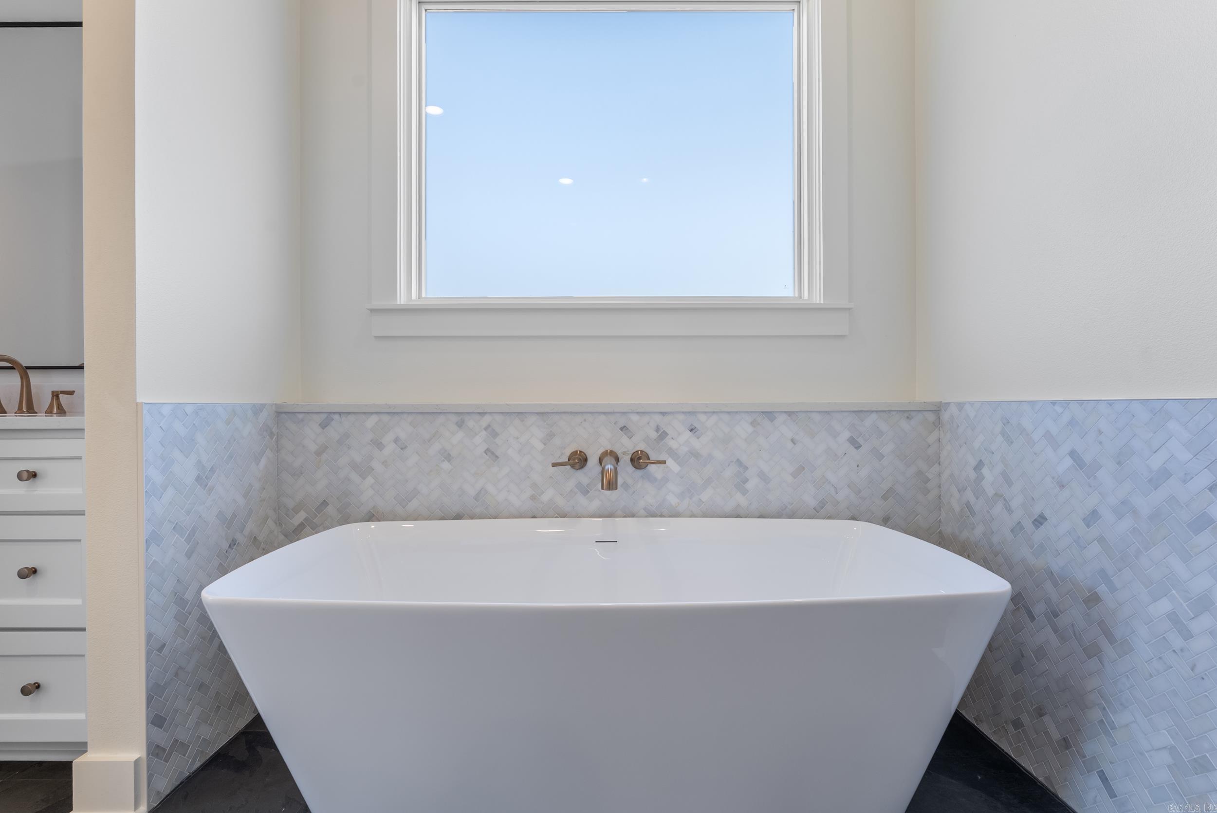 Lands End Estates - Residential