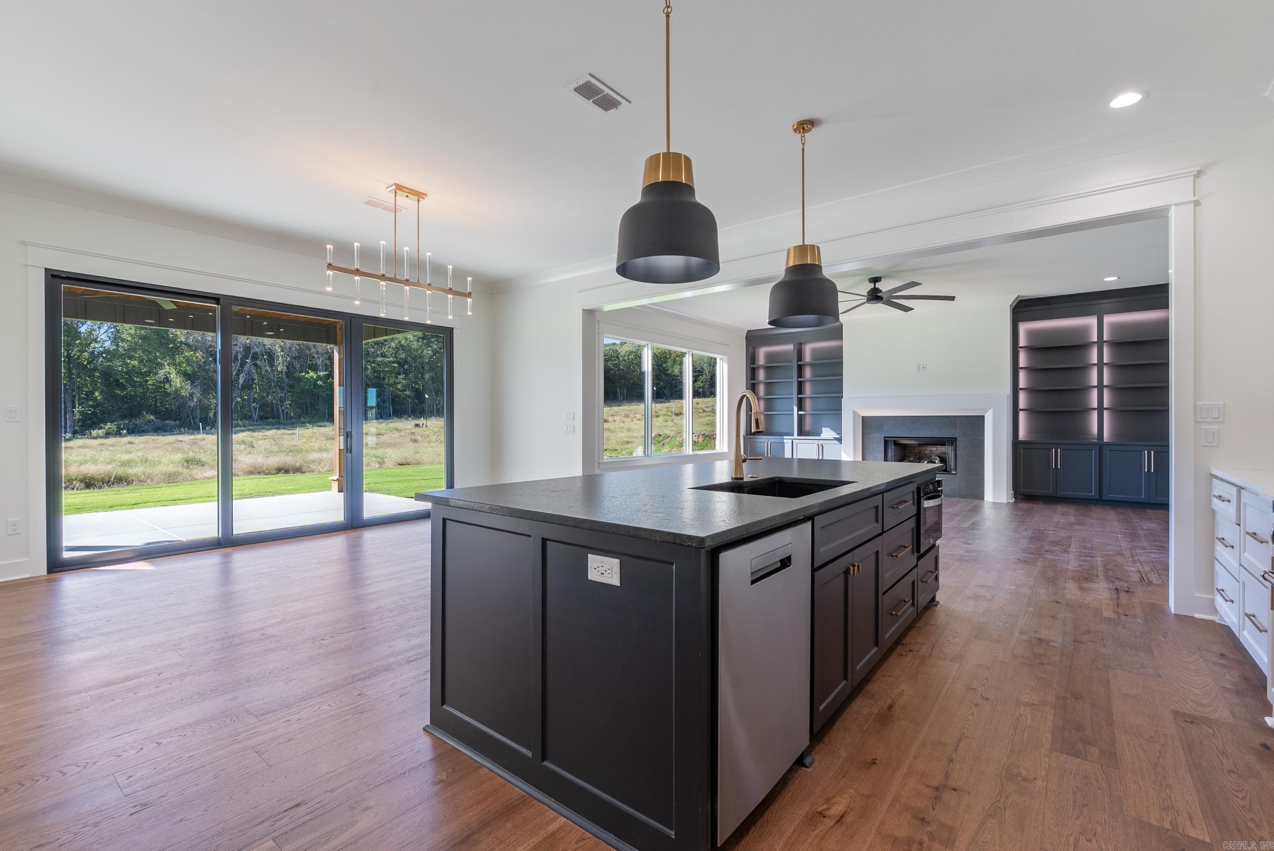 Lands End Estates - Residential