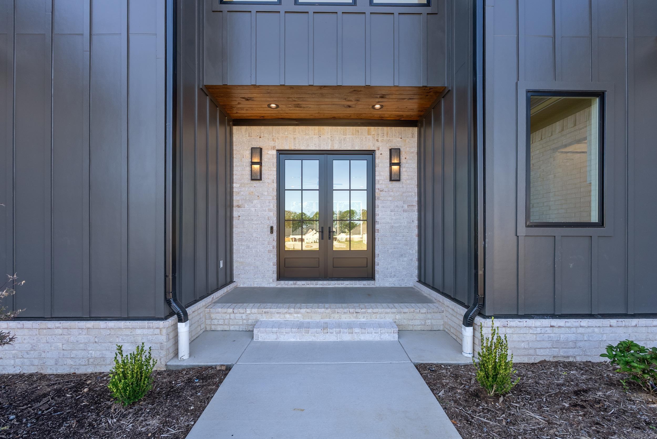 Lands End Estates - Residential