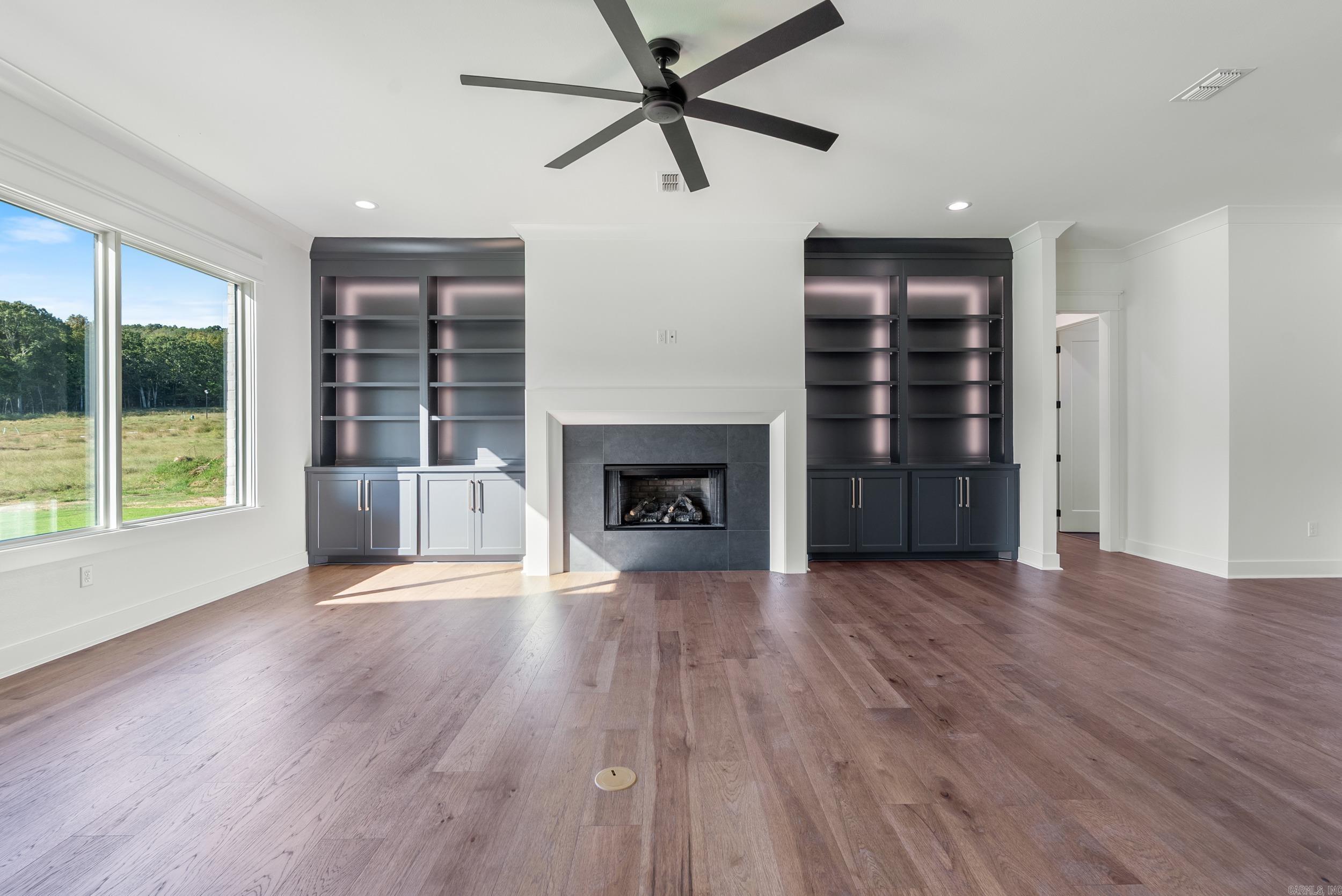 Lands End Estates - Residential