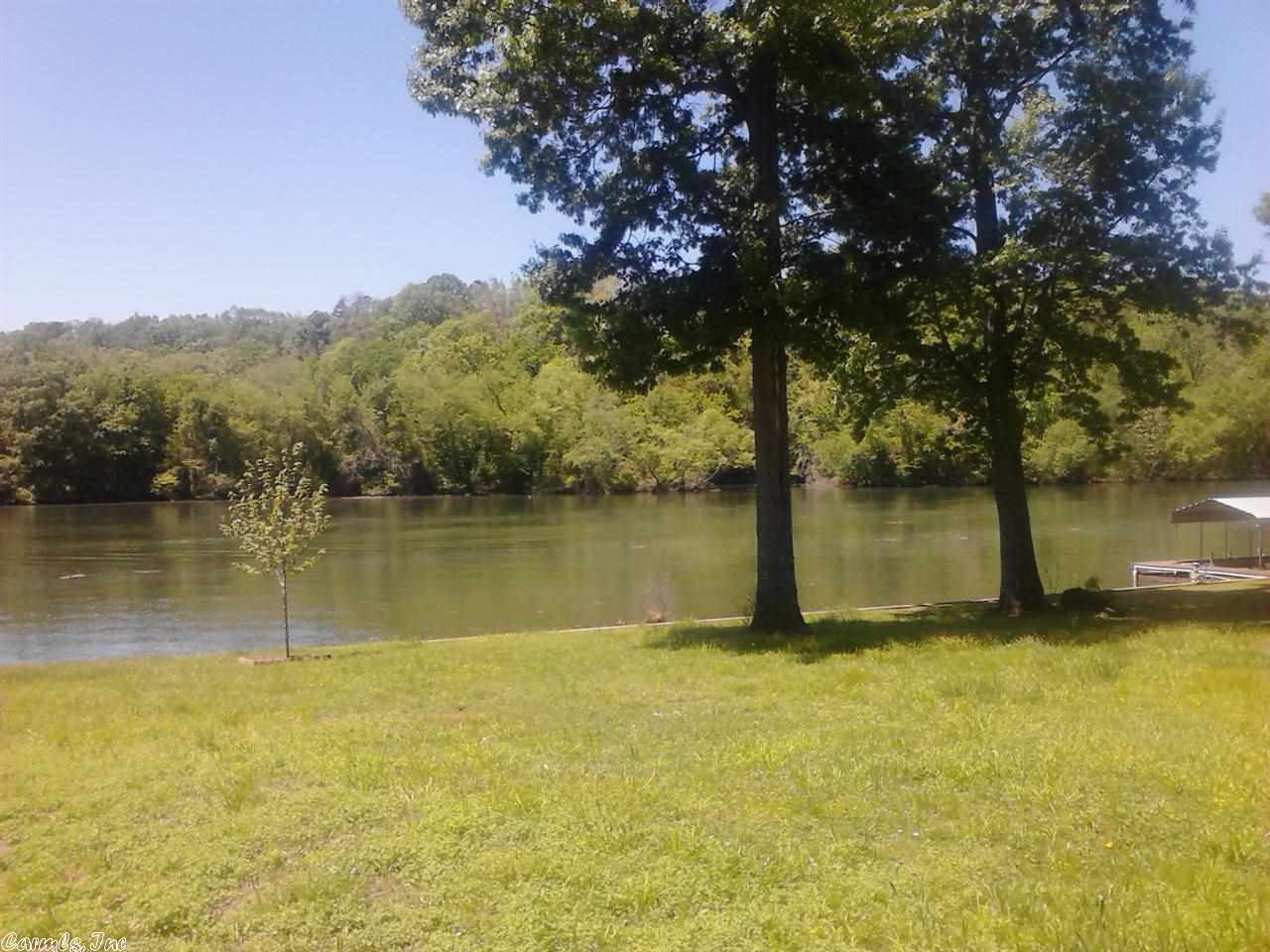 Diamondhead Q - Land