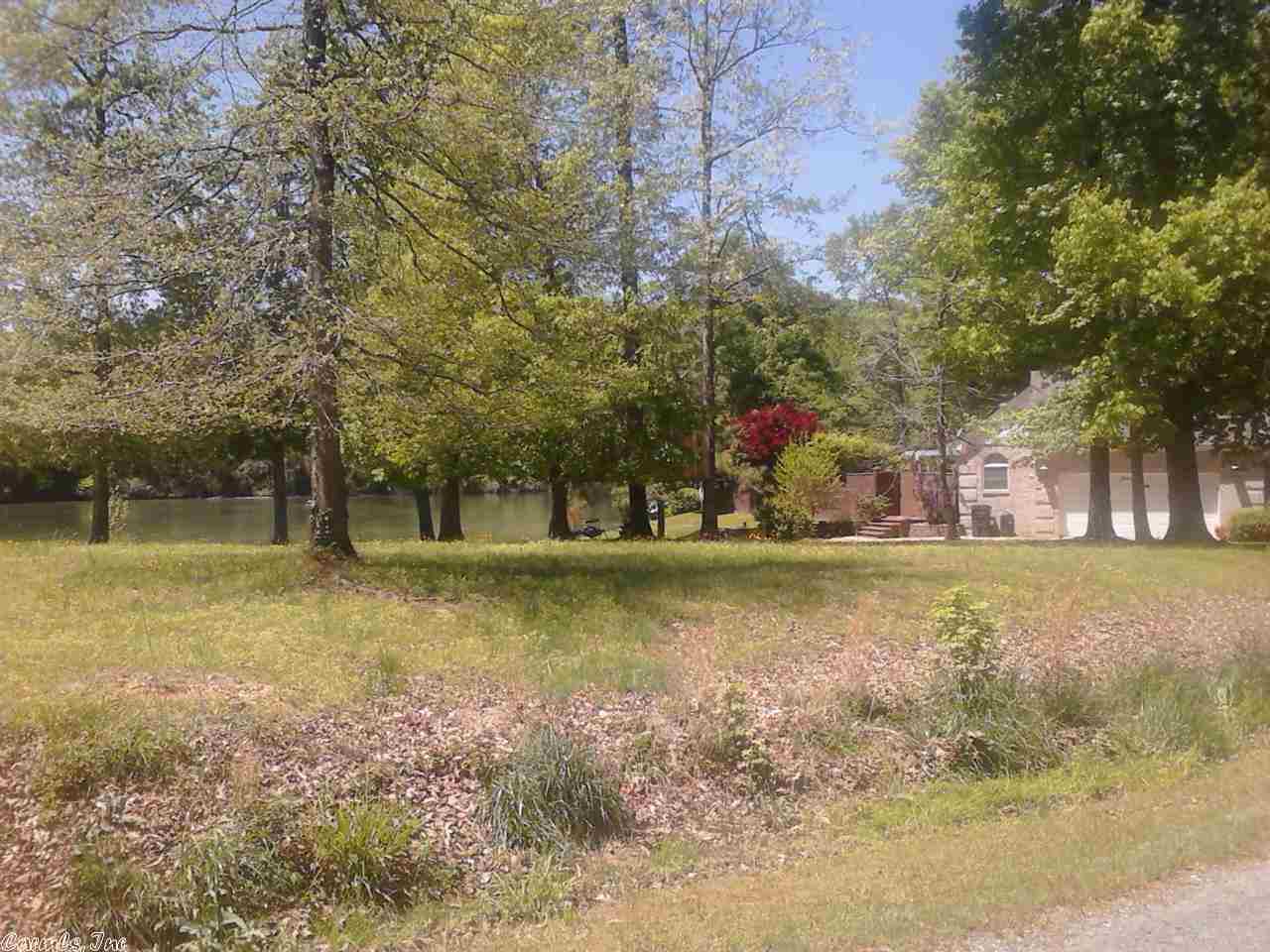 Diamondhead Q - Land