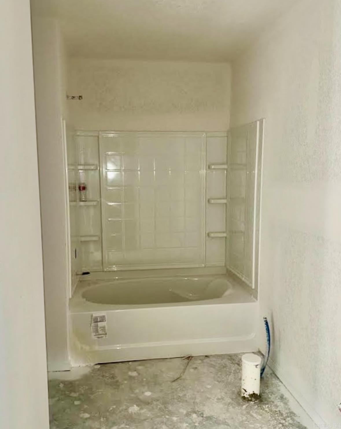 HILLDALE CROSSING - Residential