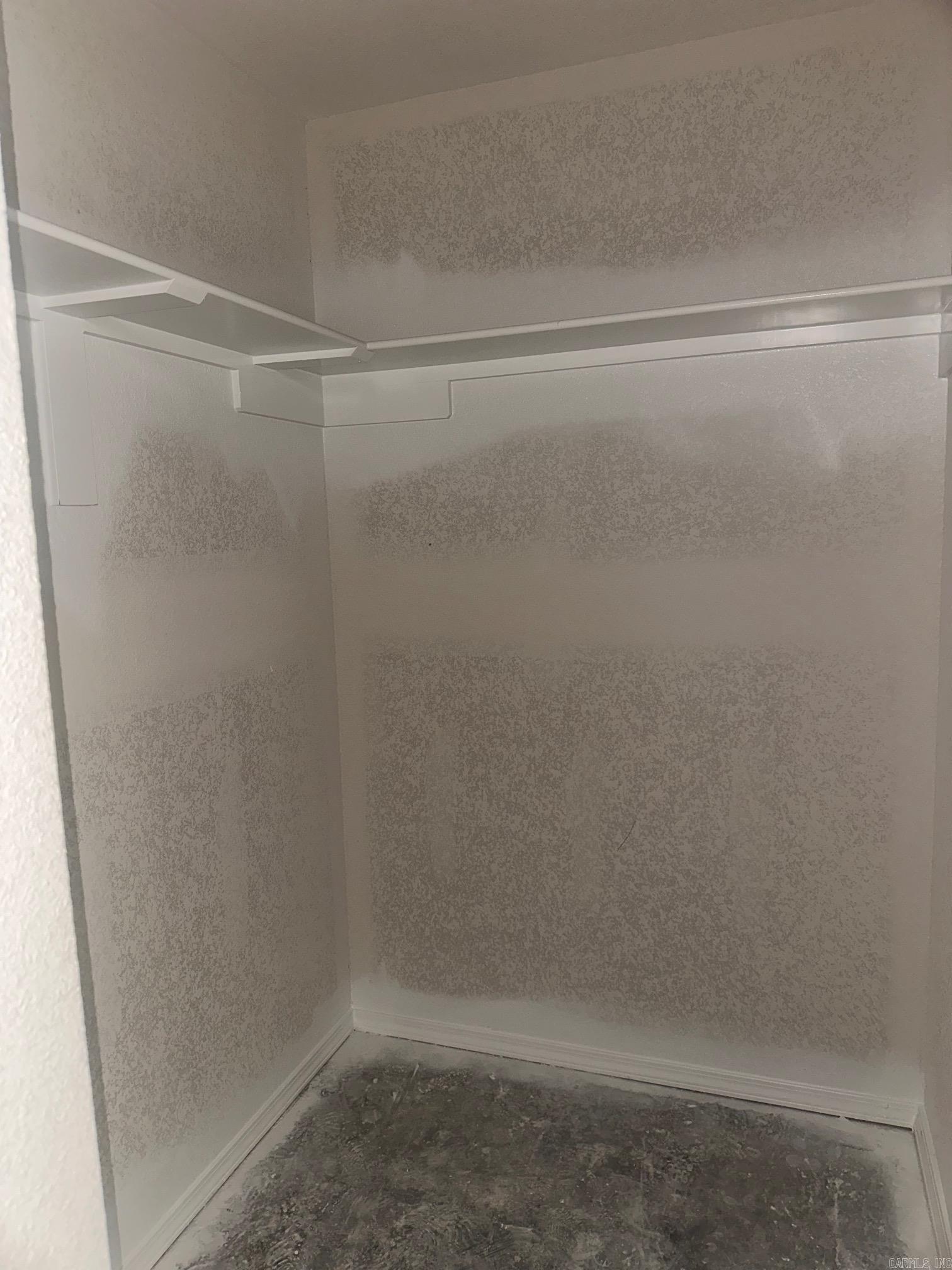 HILLDALE CROSSING - Residential